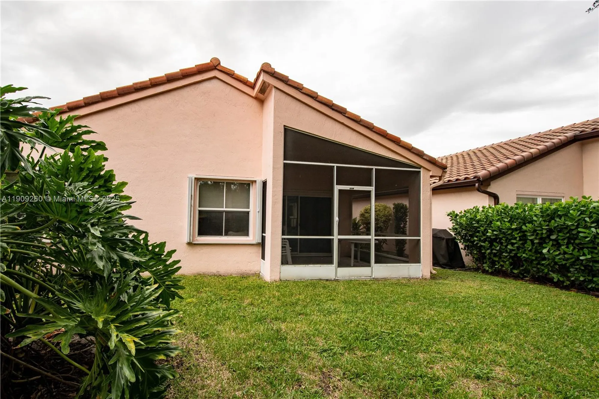 Property Slideshow image 29 of 34 | 5136 pelican cove dr, Boynton Beach, FL, 33437