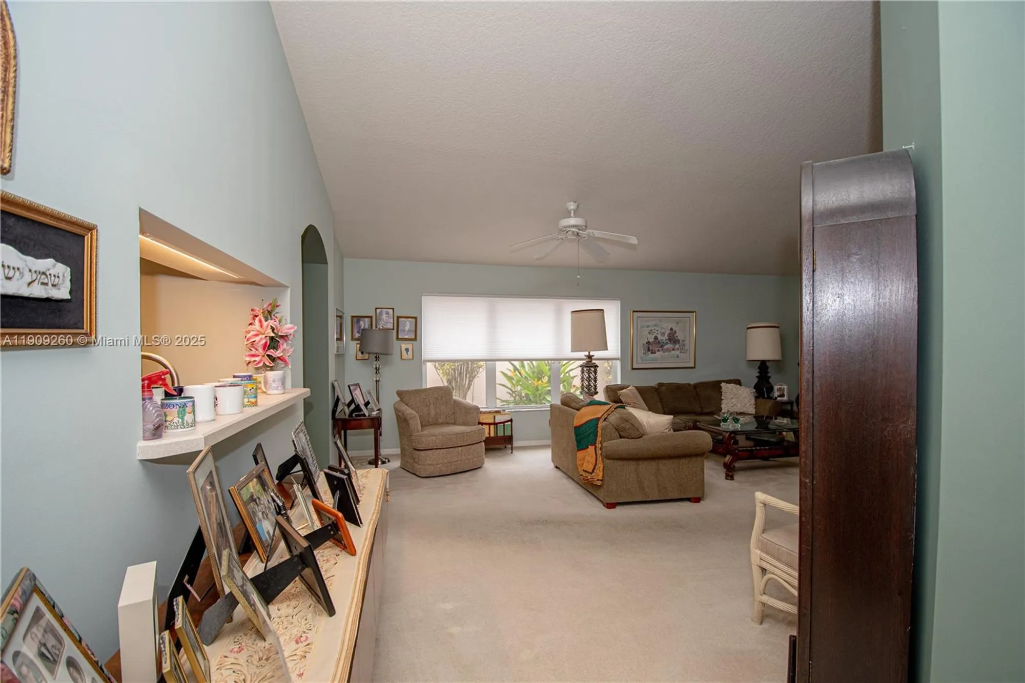 Property Slideshow image 4 of 34 | 5136 pelican cove dr, Boynton Beach, FL, 33437