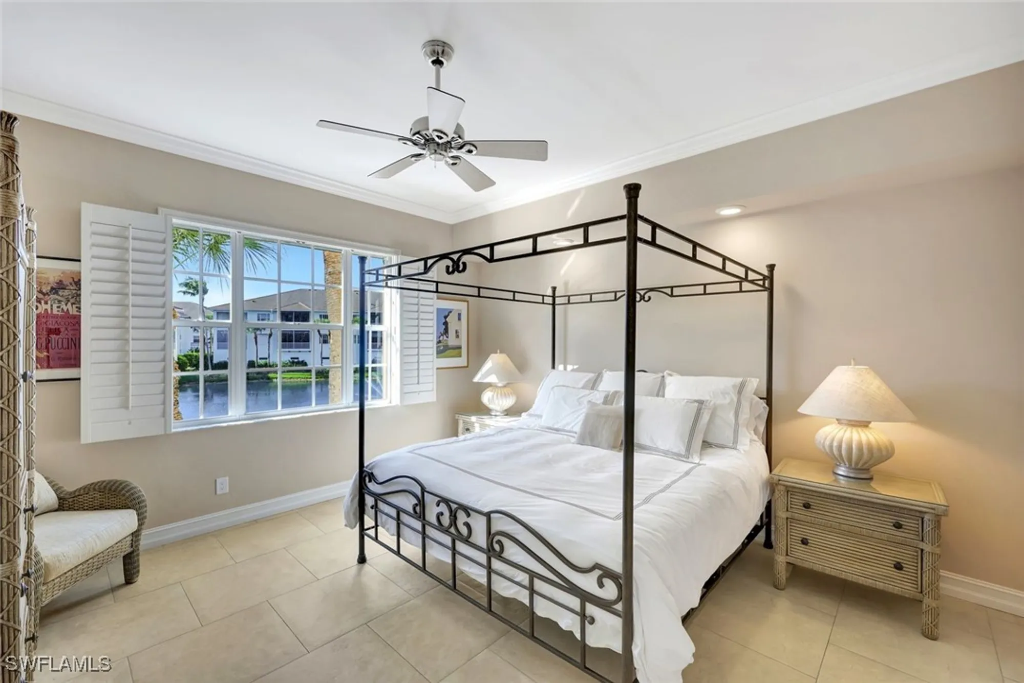 Property Slideshow image 14 of 37 | 805 bentwater cir 101, Naples, FL, 34108