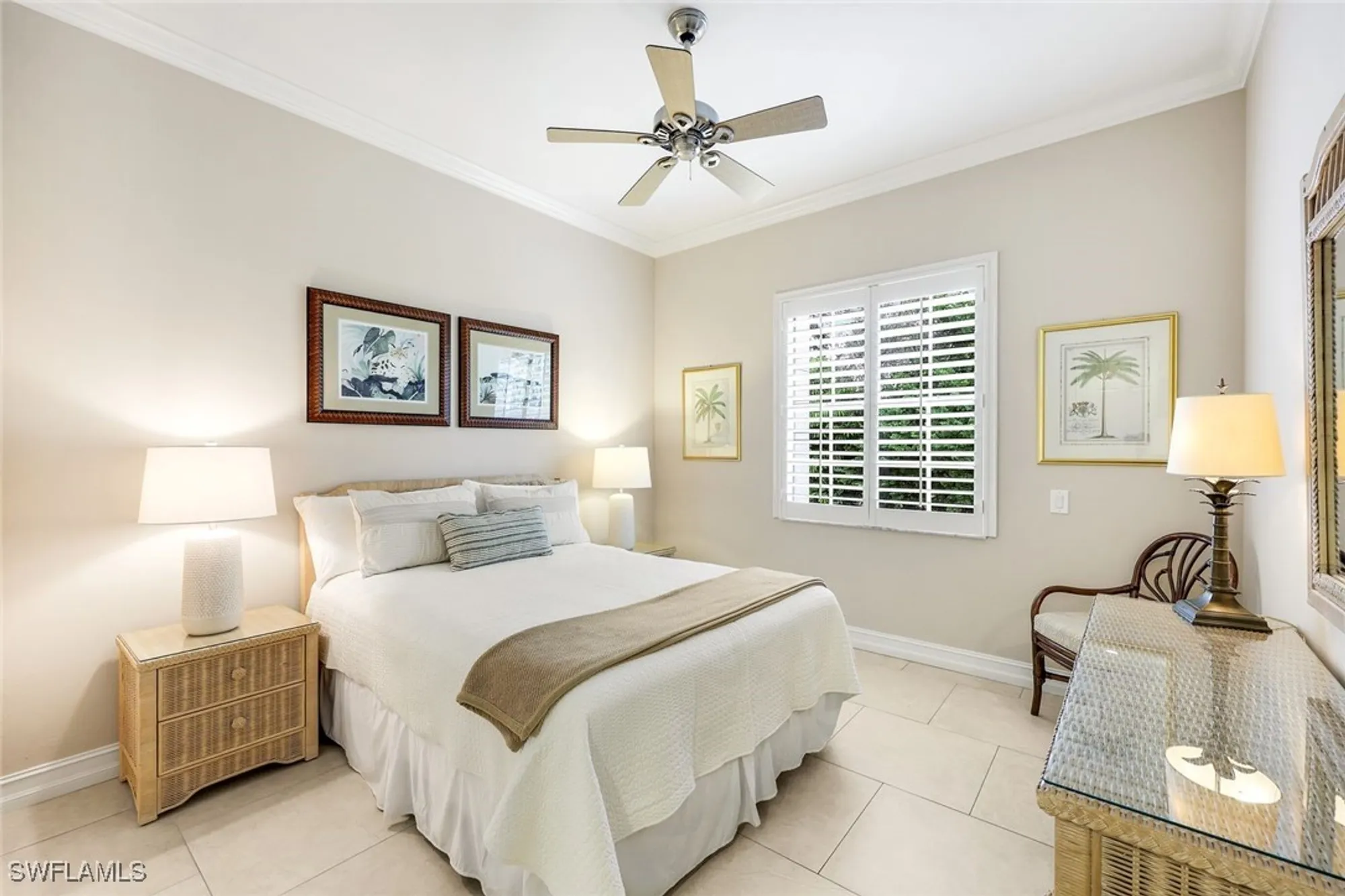 Property Slideshow image 18 of 37 | 805 bentwater cir 101, Naples, FL, 34108