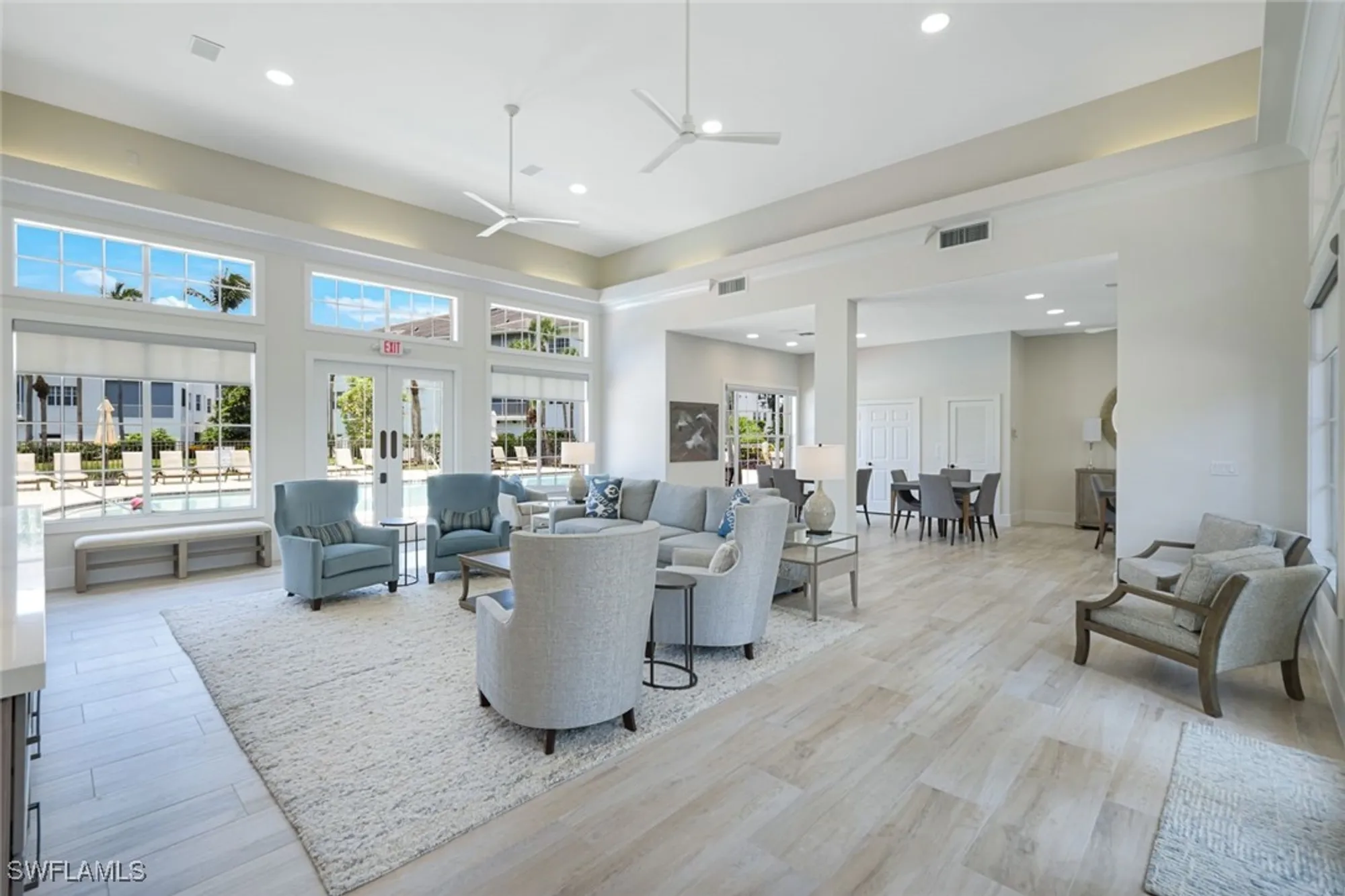 Property Slideshow image 28 of 37 | 805 bentwater cir 101, Naples, FL, 34108