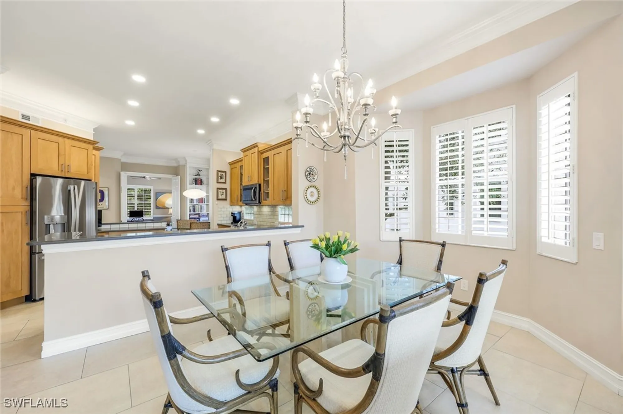 Property Slideshow image 5 of 37 | 805 bentwater cir 101, Naples, FL, 34108