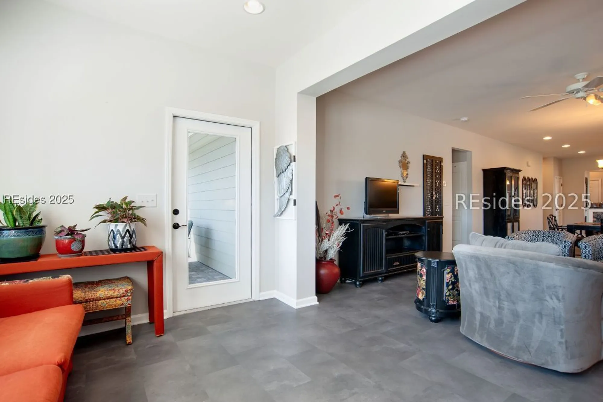 Property Slideshow image 18 of 36 | 399 heathwood dr, Bluffton, SC, 29909