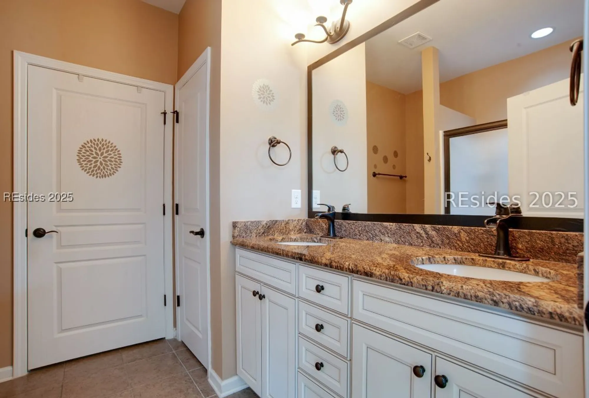 Property Slideshow image 22 of 36 | 399 heathwood dr, Bluffton, SC, 29909