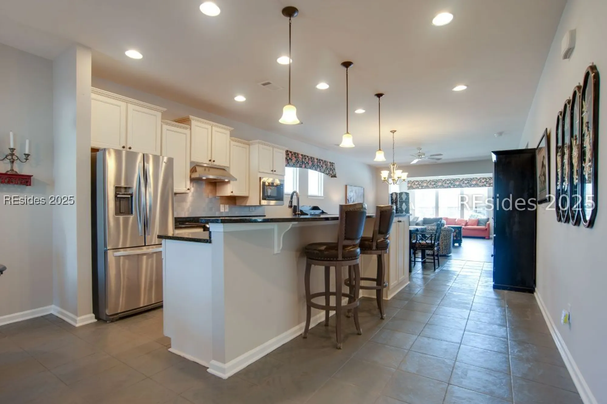 Property Slideshow image 5 of 36 | 399 heathwood dr, Bluffton, SC, 29909