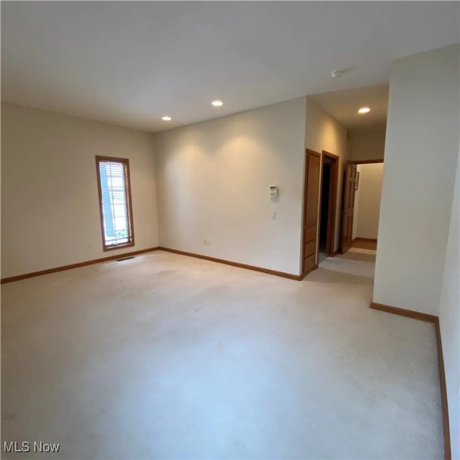 Property Slideshow image 18 of 35 | 33110 wren haven st, North Ridgeville, OH, 44039