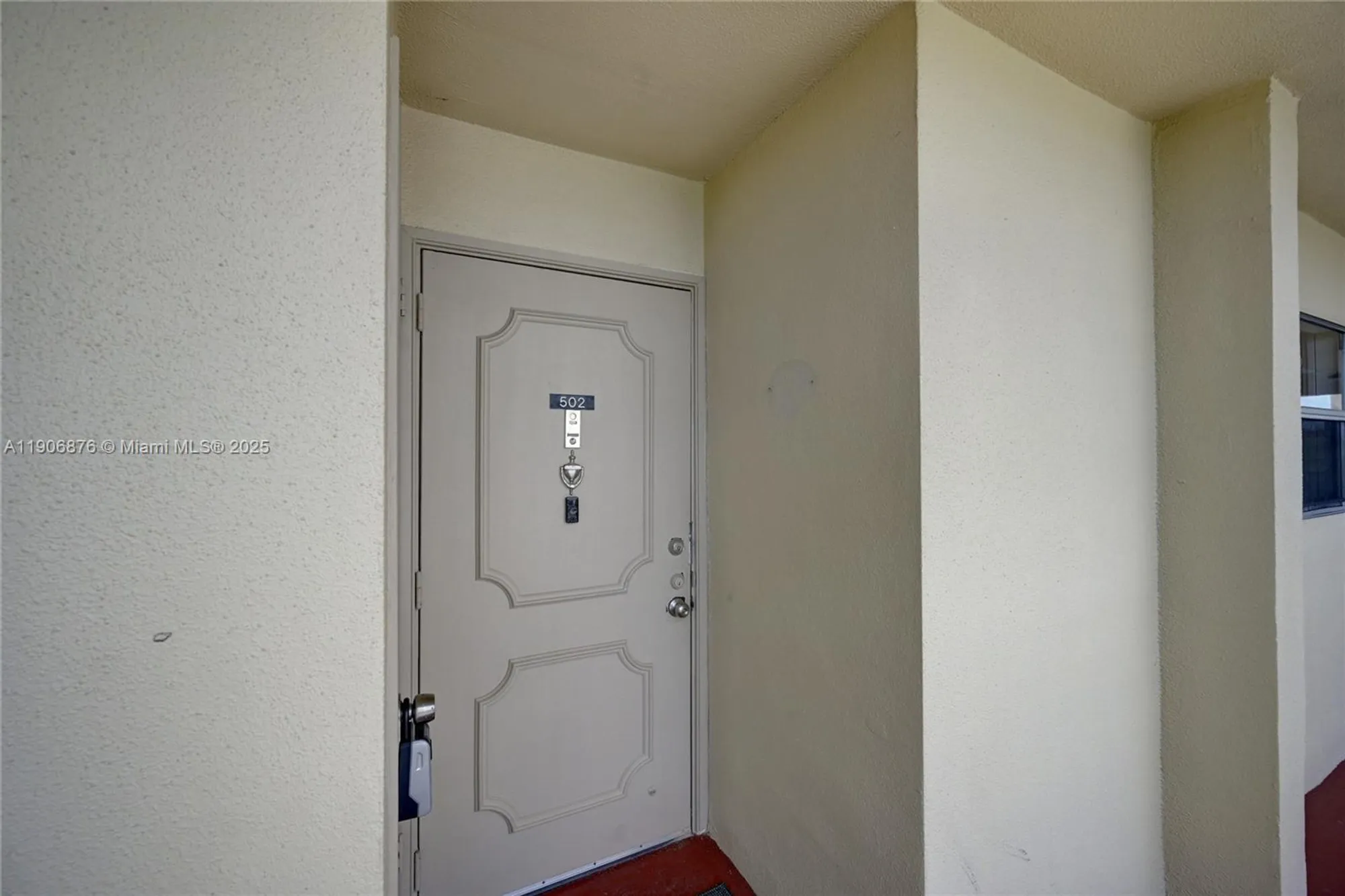 Property Slideshow image 6 of 49 | 3654 via poinciana 502, Lake Worth, FL, 33467