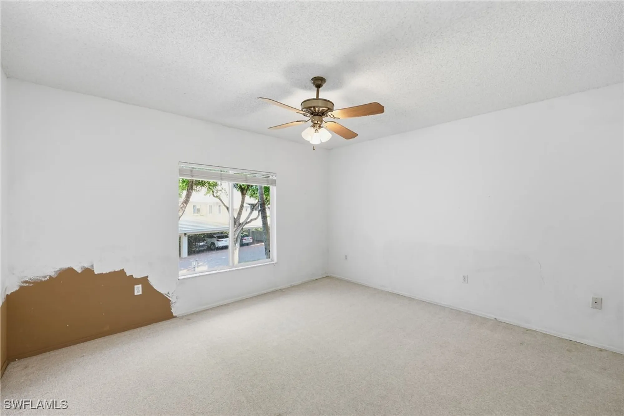 Property Slideshow image 14 of 19 | 764 willowbrook dr 1106, Naples, FL, 34108