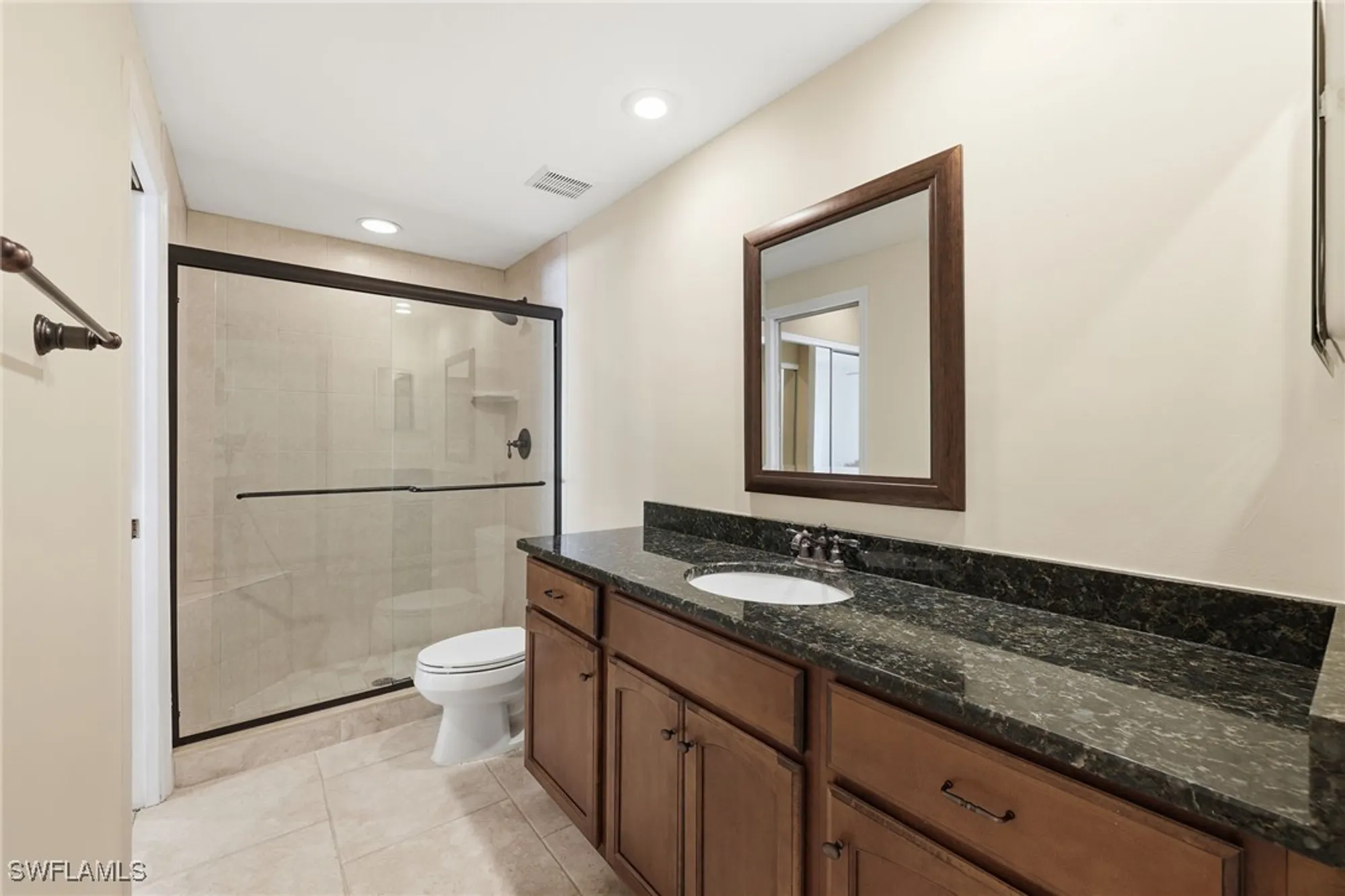 Property Slideshow image 15 of 19 | 764 willowbrook dr 1106, Naples, FL, 34108