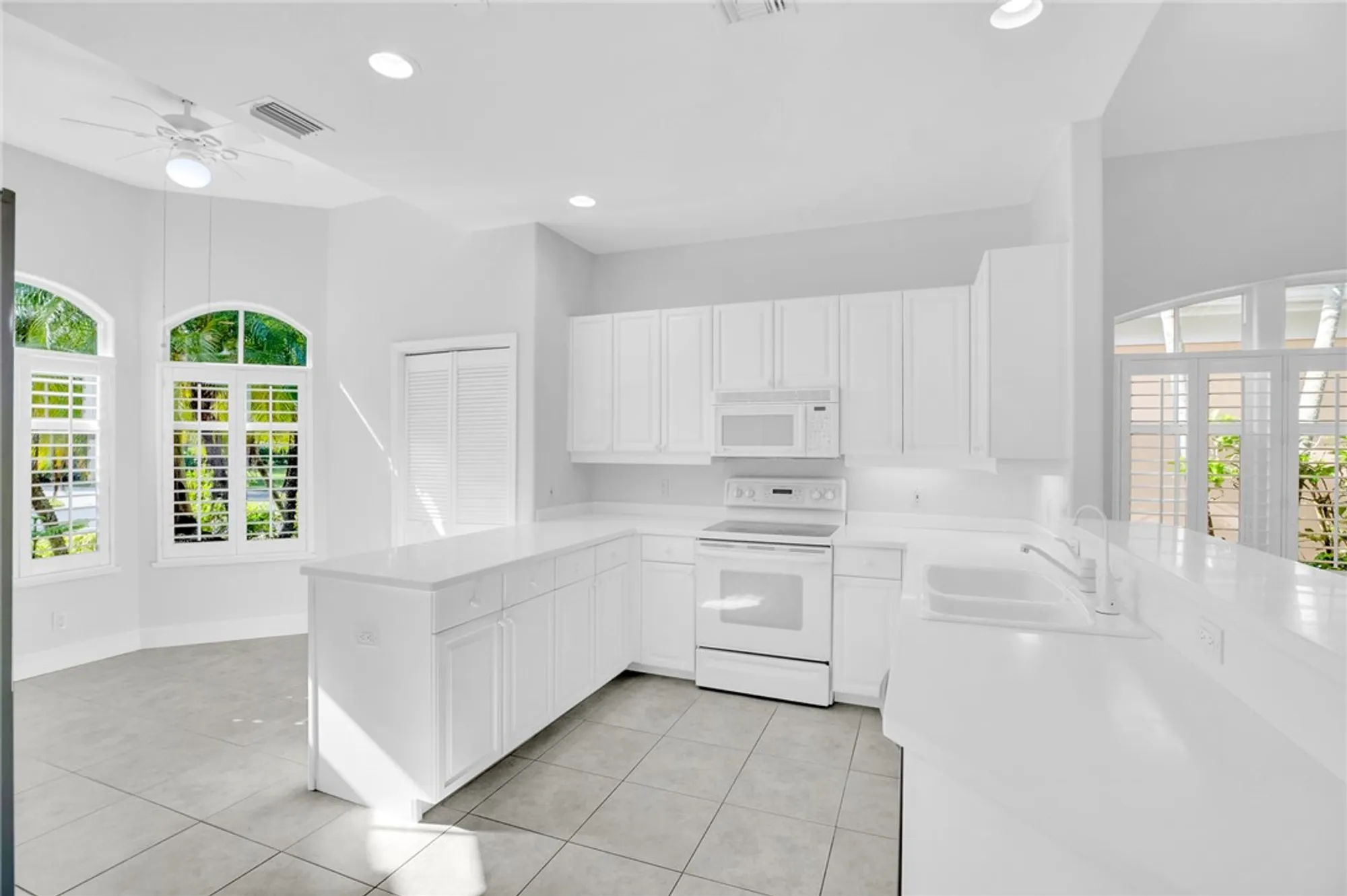 Property Slideshow image 14 of 36 | 5050 saint josephs island ln, Vero Beach, FL, 32967