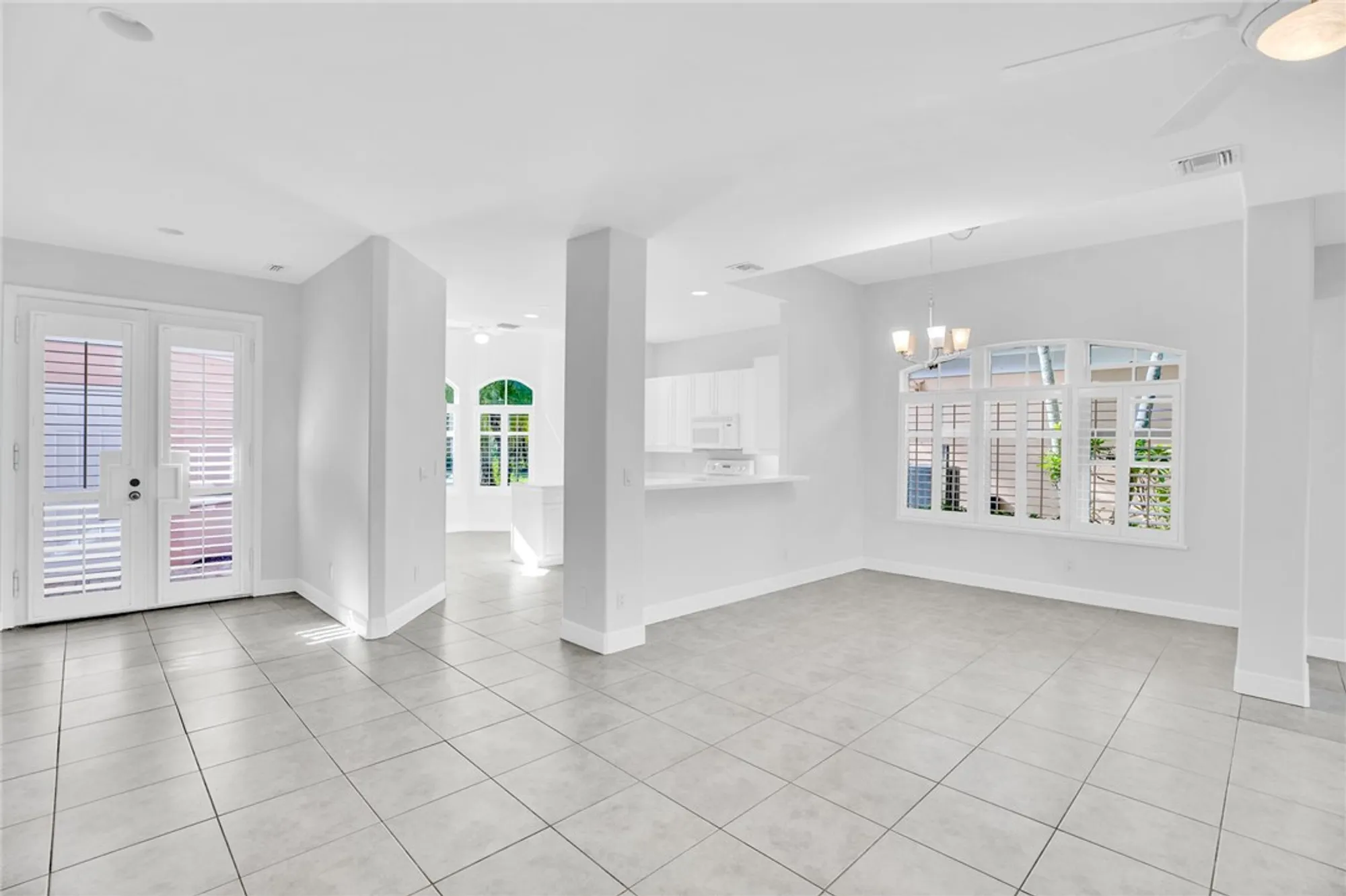 Property Slideshow image 10 of 36 | 5050 saint josephs island ln, Vero Beach, FL, 32967