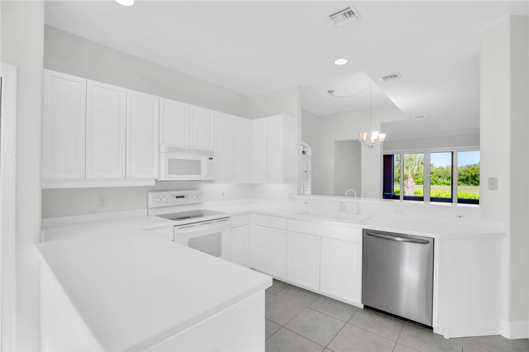 Property Slideshow image 20 of 36 | 5050 saint josephs island ln, Vero Beach, FL, 32967