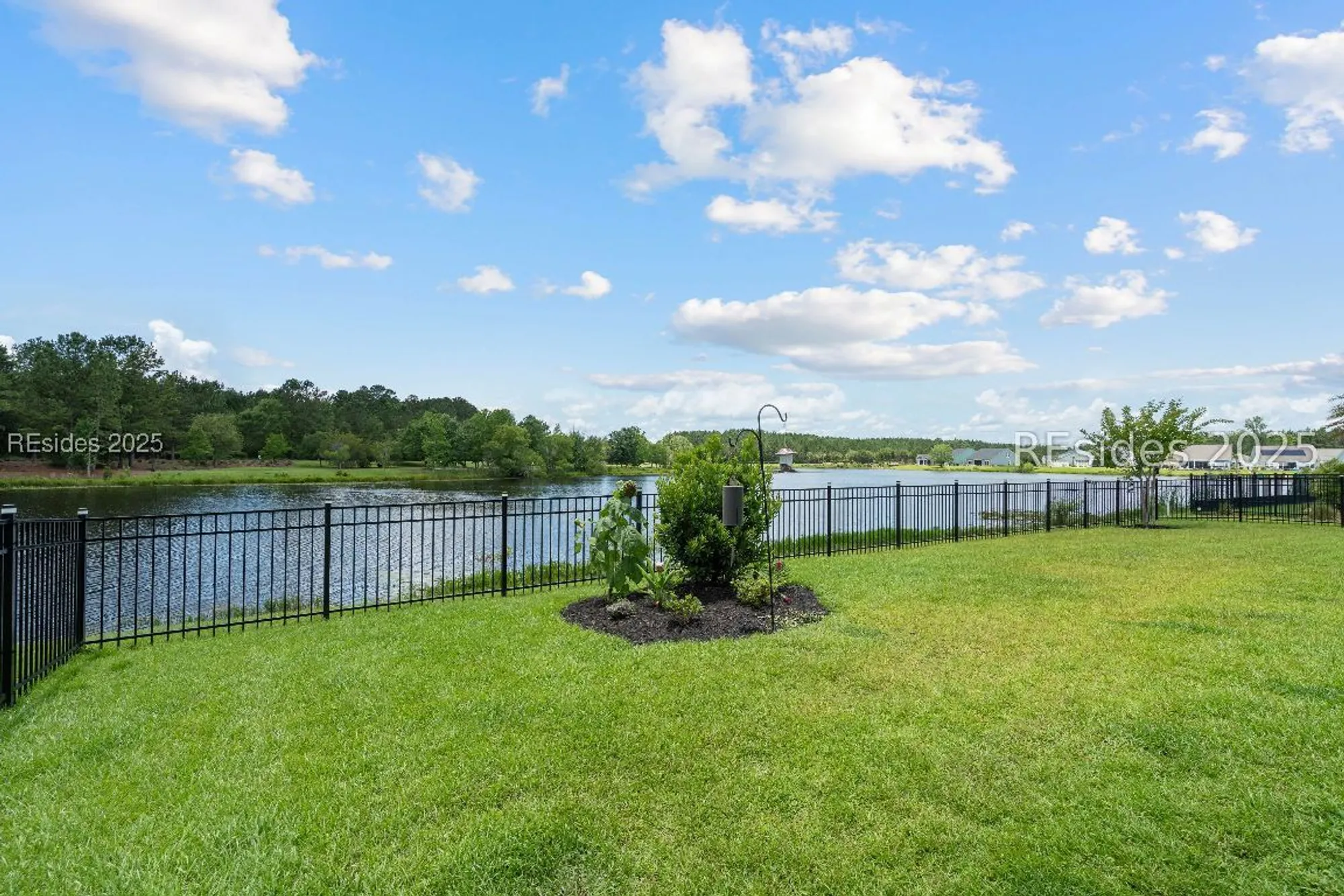 Property Slideshow image 37 of 48 | 327 river oak way, Hardeeville, SC, 29927