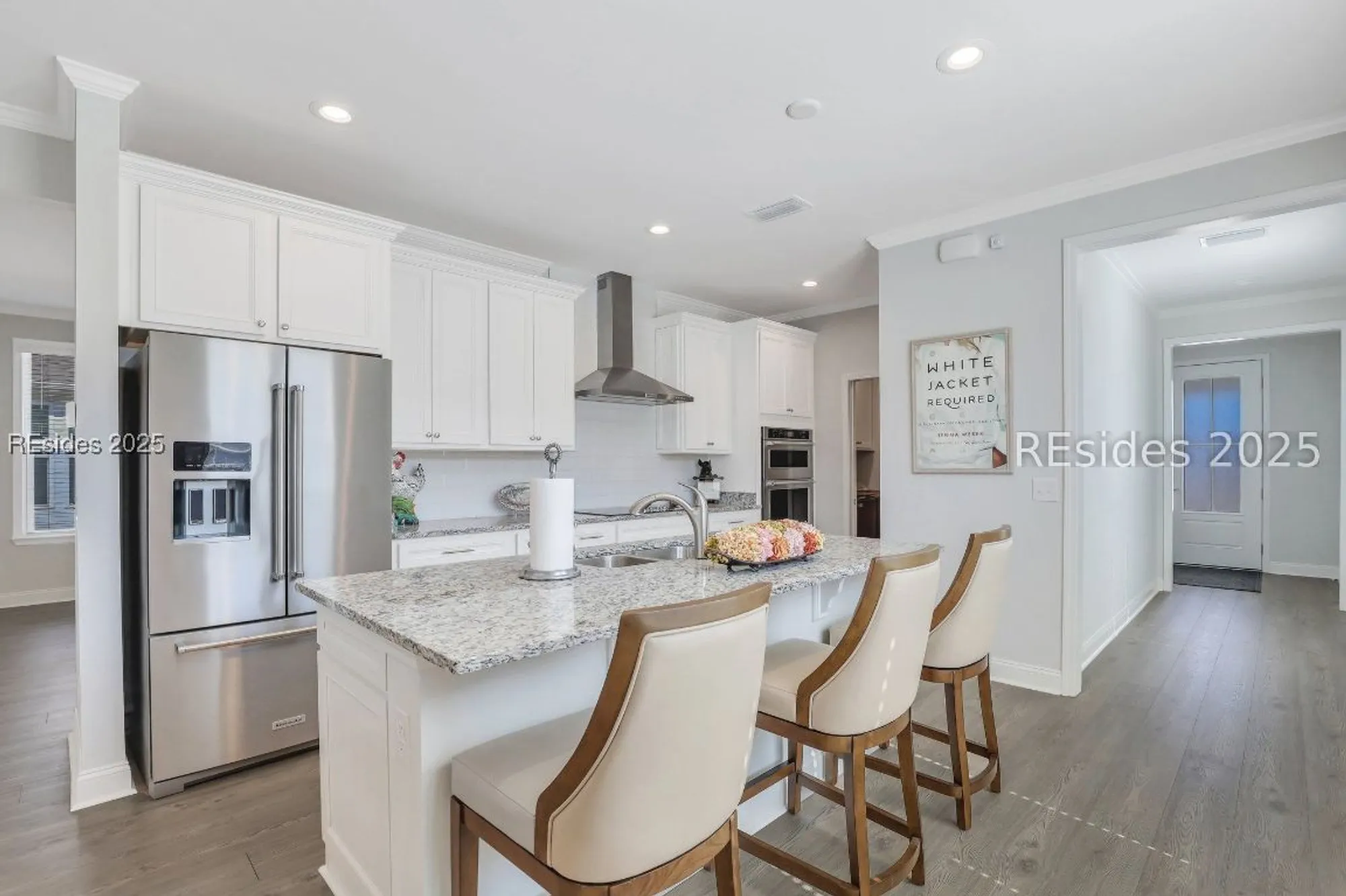 Property Slideshow image 10 of 20 | 209 aurora way, Bluffton, SC, 29909