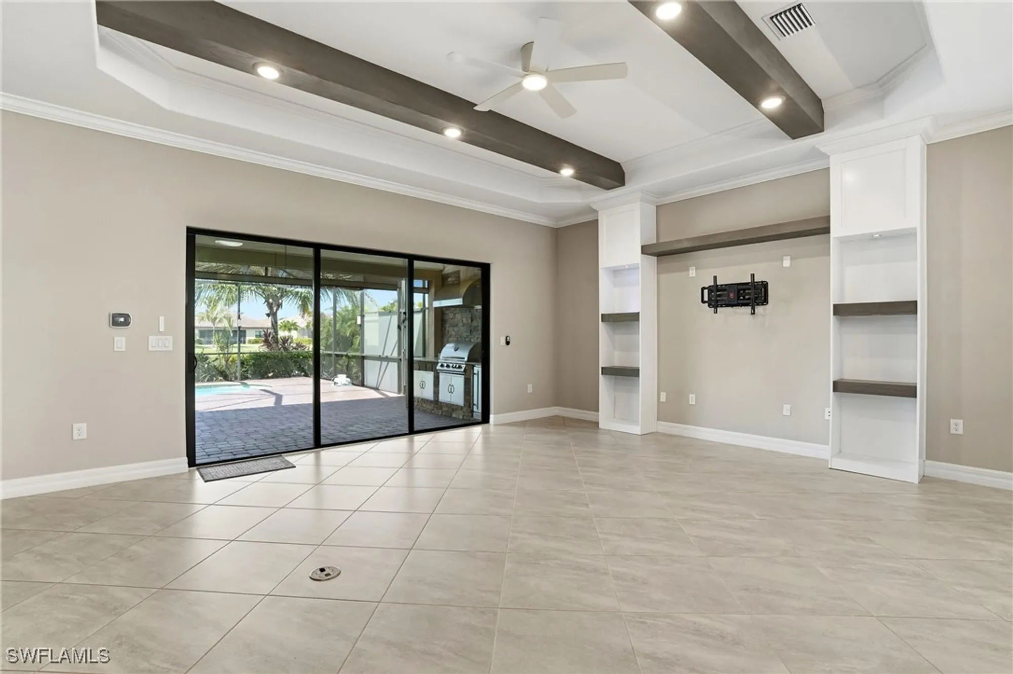 Property Slideshow image 14 of 50 | 28076 foxrock ct, Bonita Springs, FL, 34135