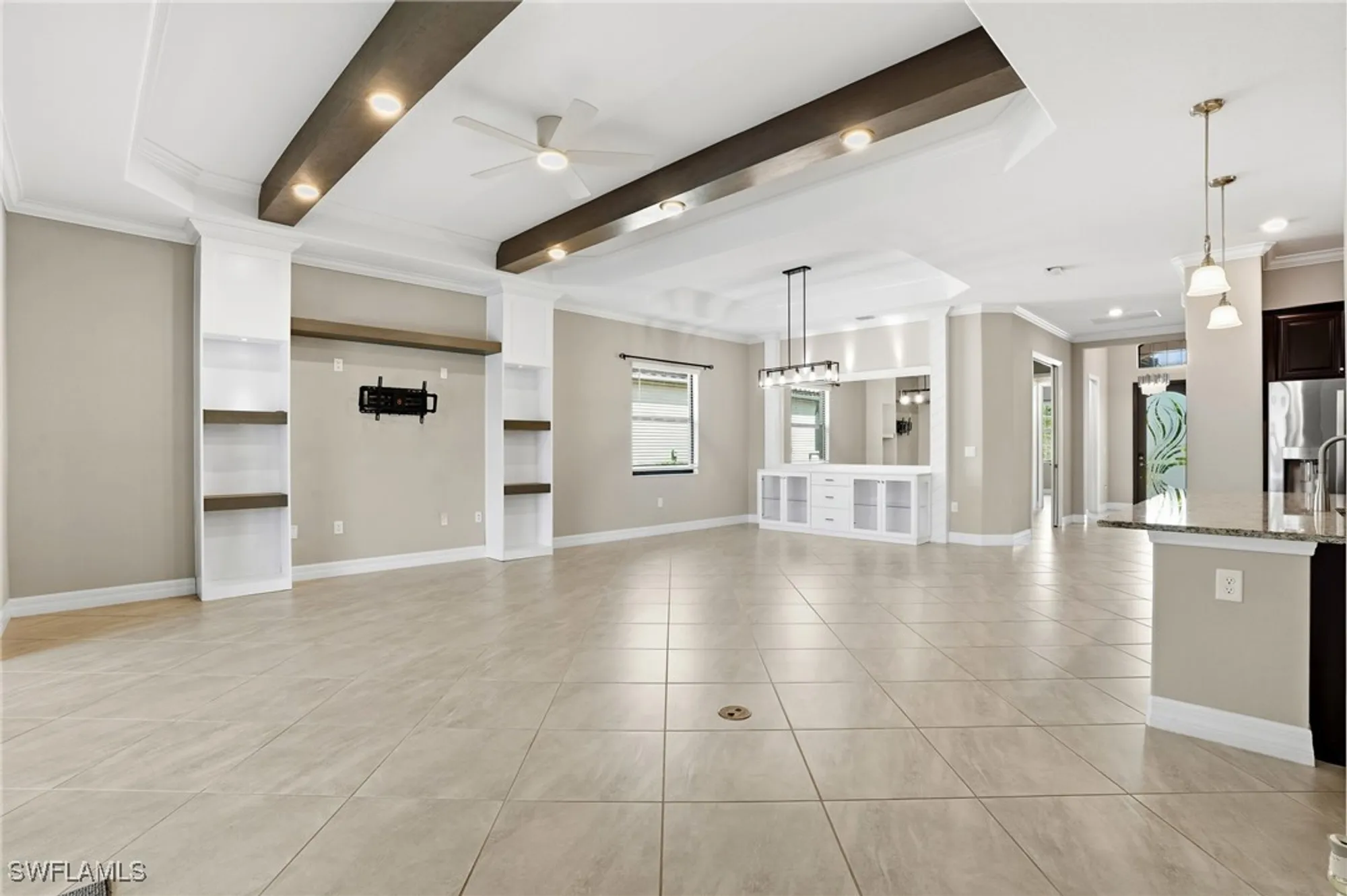 Property Slideshow image 13 of 50 | 28076 foxrock ct, Bonita Springs, FL, 34135