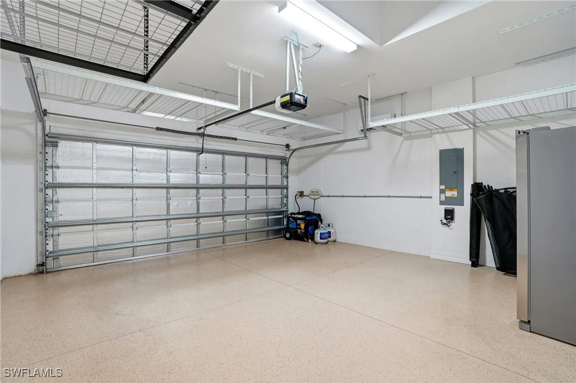 Property Slideshow image 38 of 50 | 28076 foxrock ct, Bonita Springs, FL, 34135