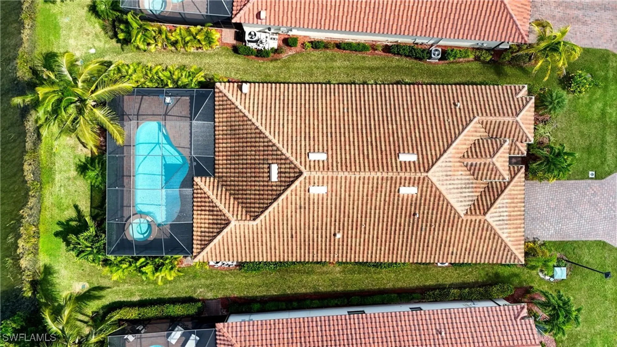 Property Slideshow image 48 of 50 | 28076 foxrock ct, Bonita Springs, FL, 34135