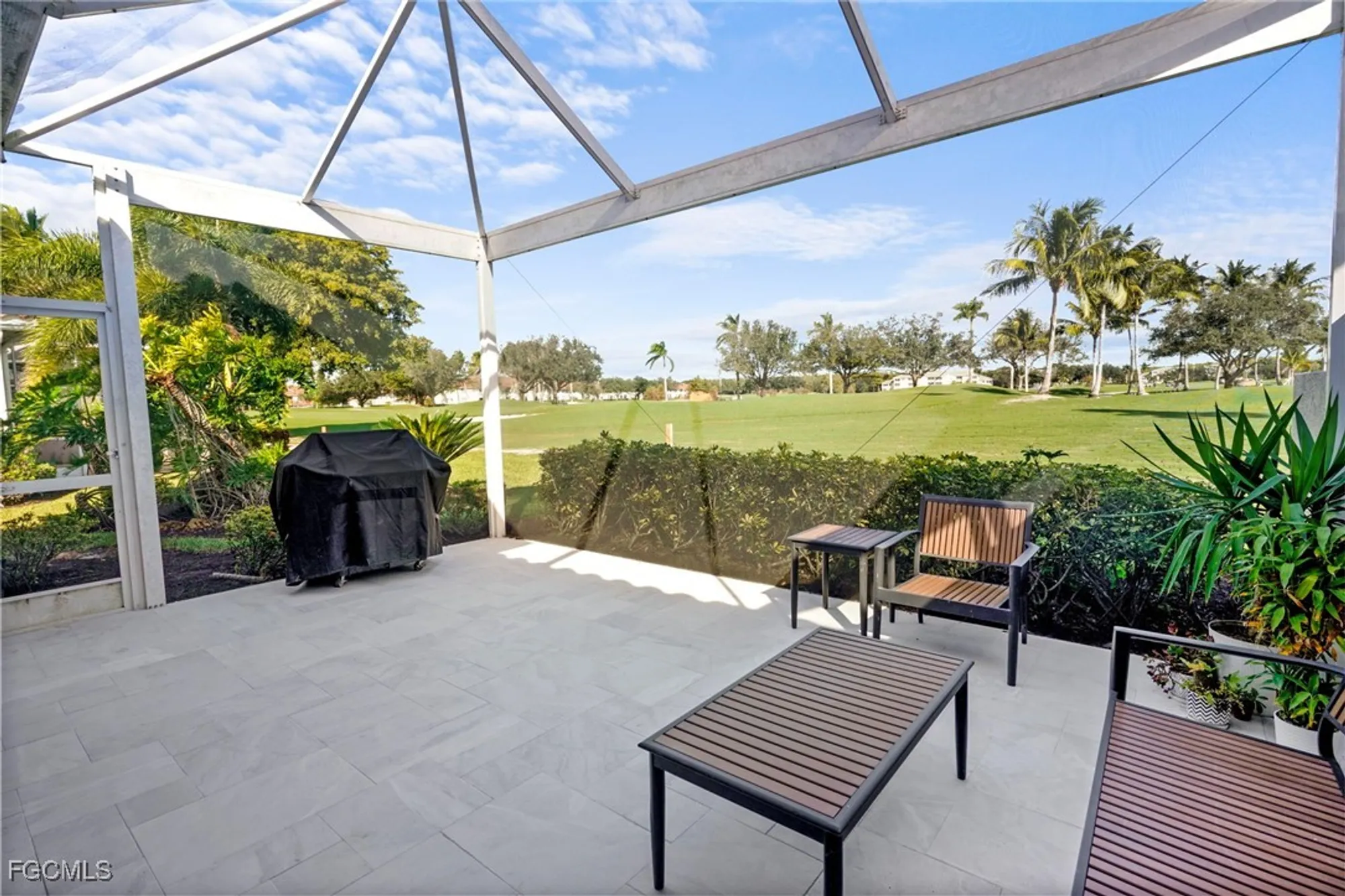 Property Slideshow image 28 of 40 | 8517 brittania dr, Fort Myers, FL, 33912