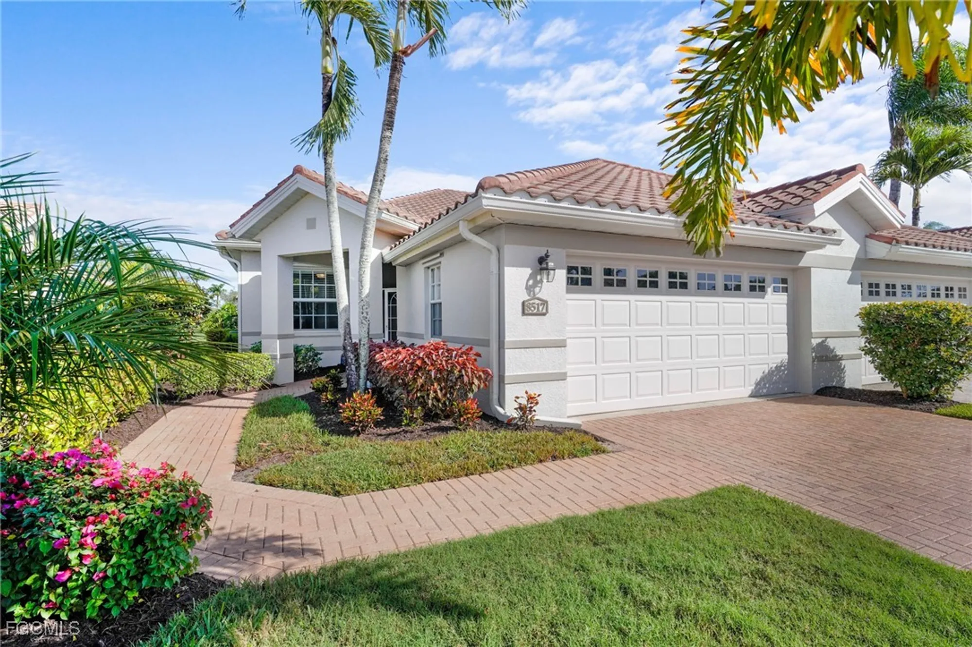 Property Slideshow image 2 of 40 | 8517 brittania dr, Fort Myers, FL, 33912