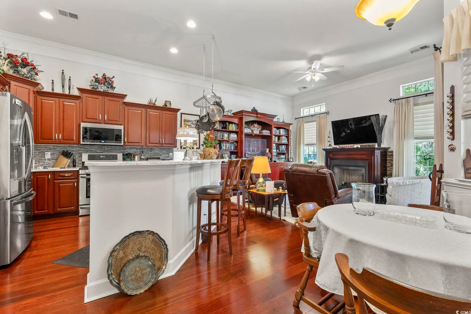 Property Slideshow image 18 of 37 | 209 sugar loaf ln, Murrells Inlet, SC, 29576