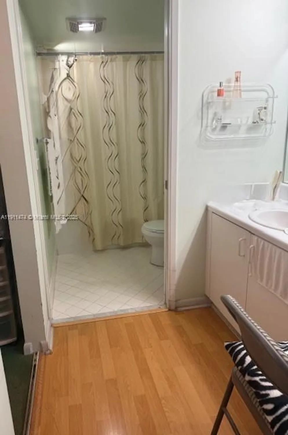 Property Slideshow image 17 of 20 | 601 sw 142nd ave 304q, Pembroke Pines, FL, 33027