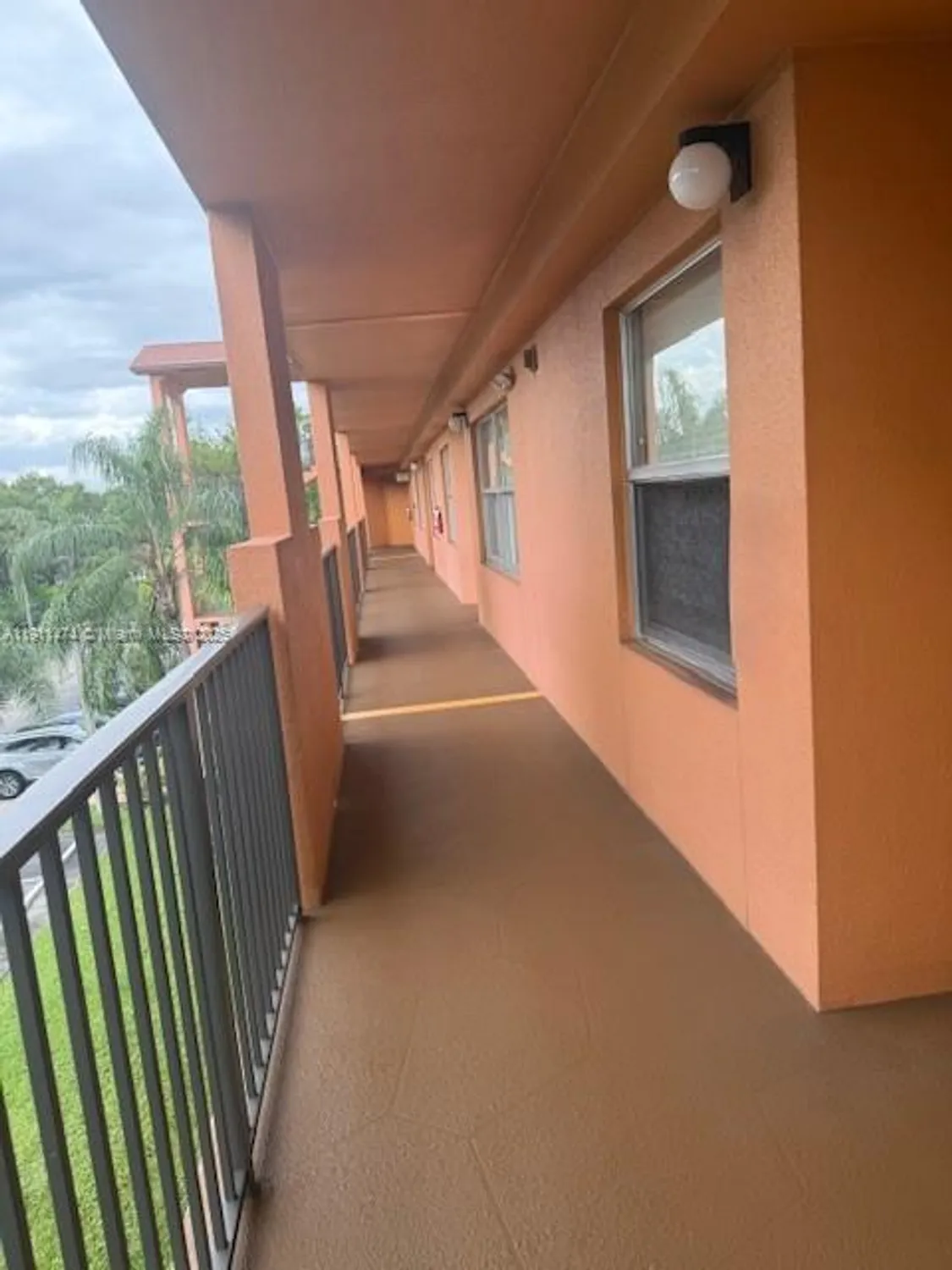 Property Slideshow image 2 of 20 | 601 sw 142nd ave 304q, Pembroke Pines, FL, 33027