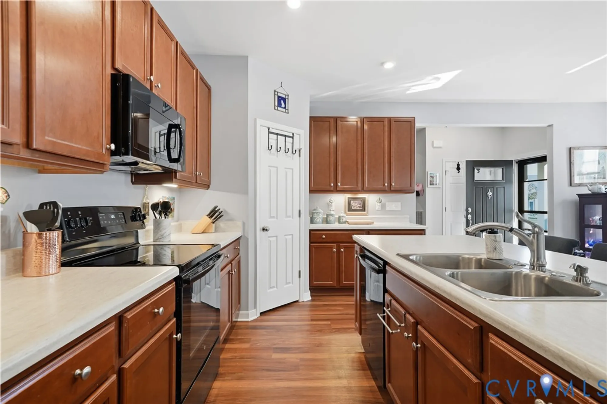 Property Slideshow image 9 of 32 | 1448 westhall gardens dr, North Chesterfield, VA, 23235