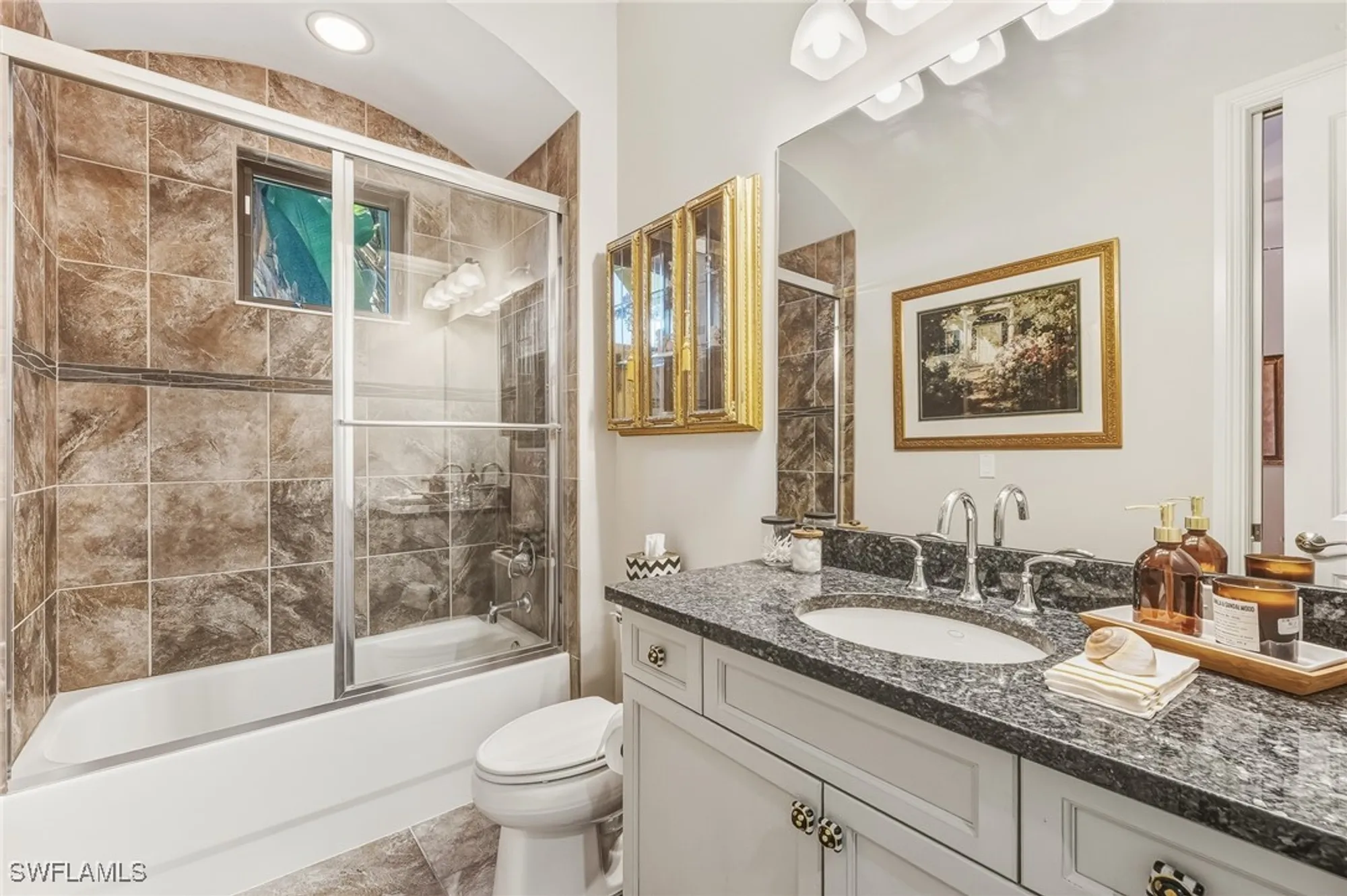 Property Slideshow image 14 of 39 | 7749 classics dr, Naples, FL, 34113
