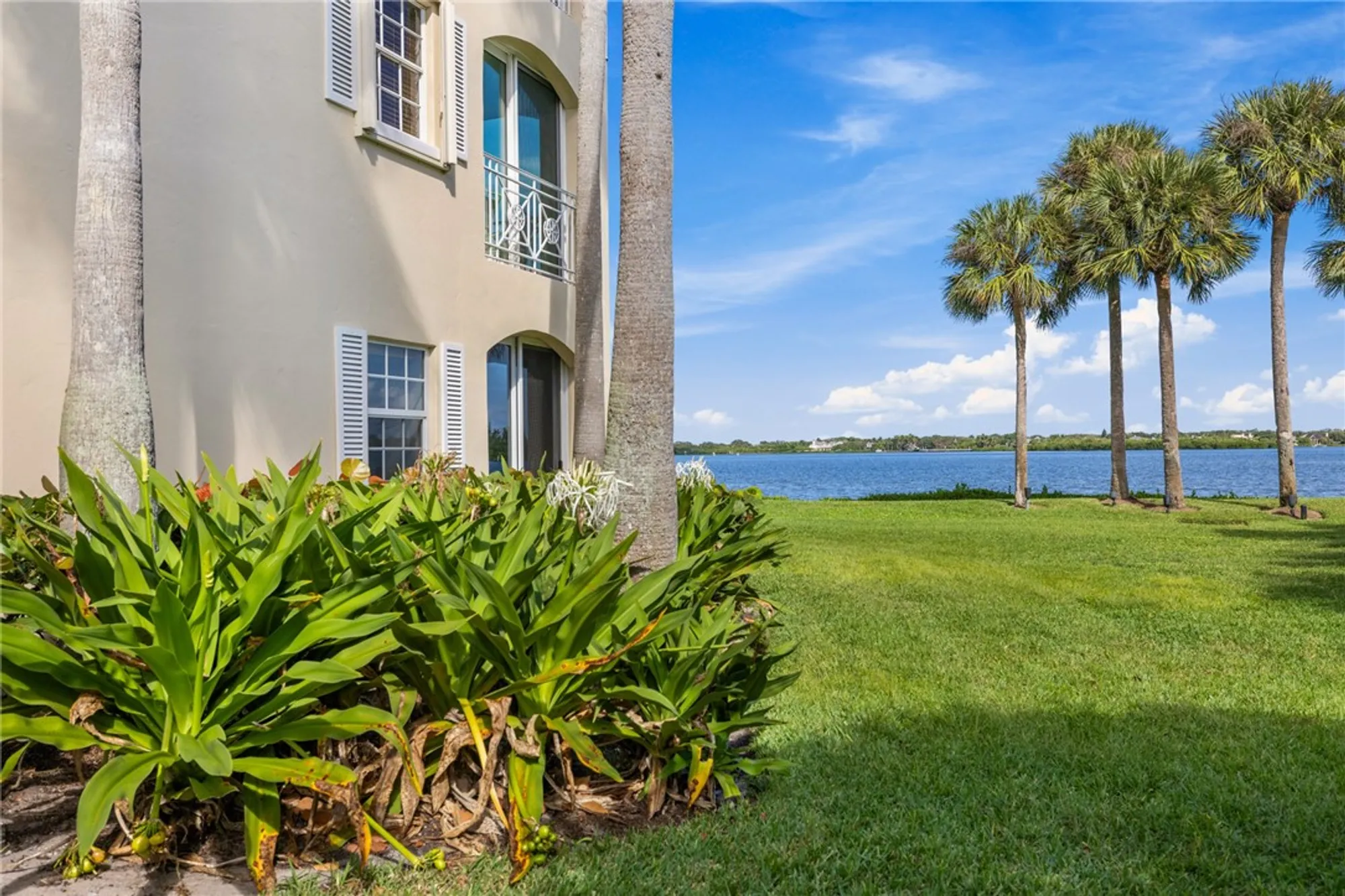 Property Slideshow image 24 of 36 | 5380 e harbor village dr apt 103, Vero Beach, FL, 32967