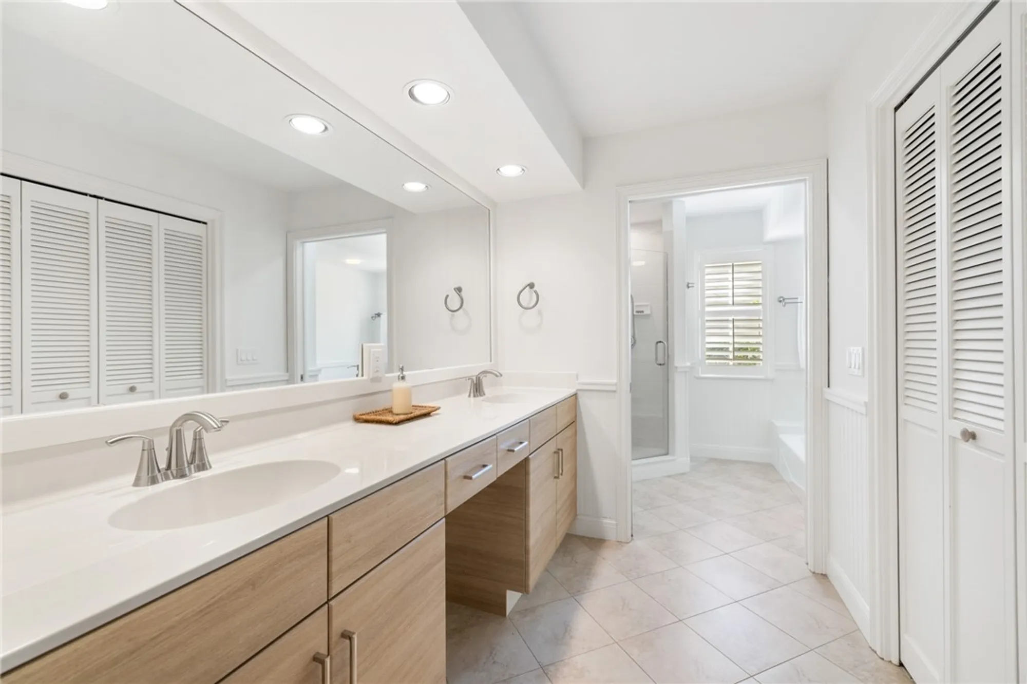 Property Slideshow image 33 of 36 | 5380 e harbor village dr apt 103, Vero Beach, FL, 32967