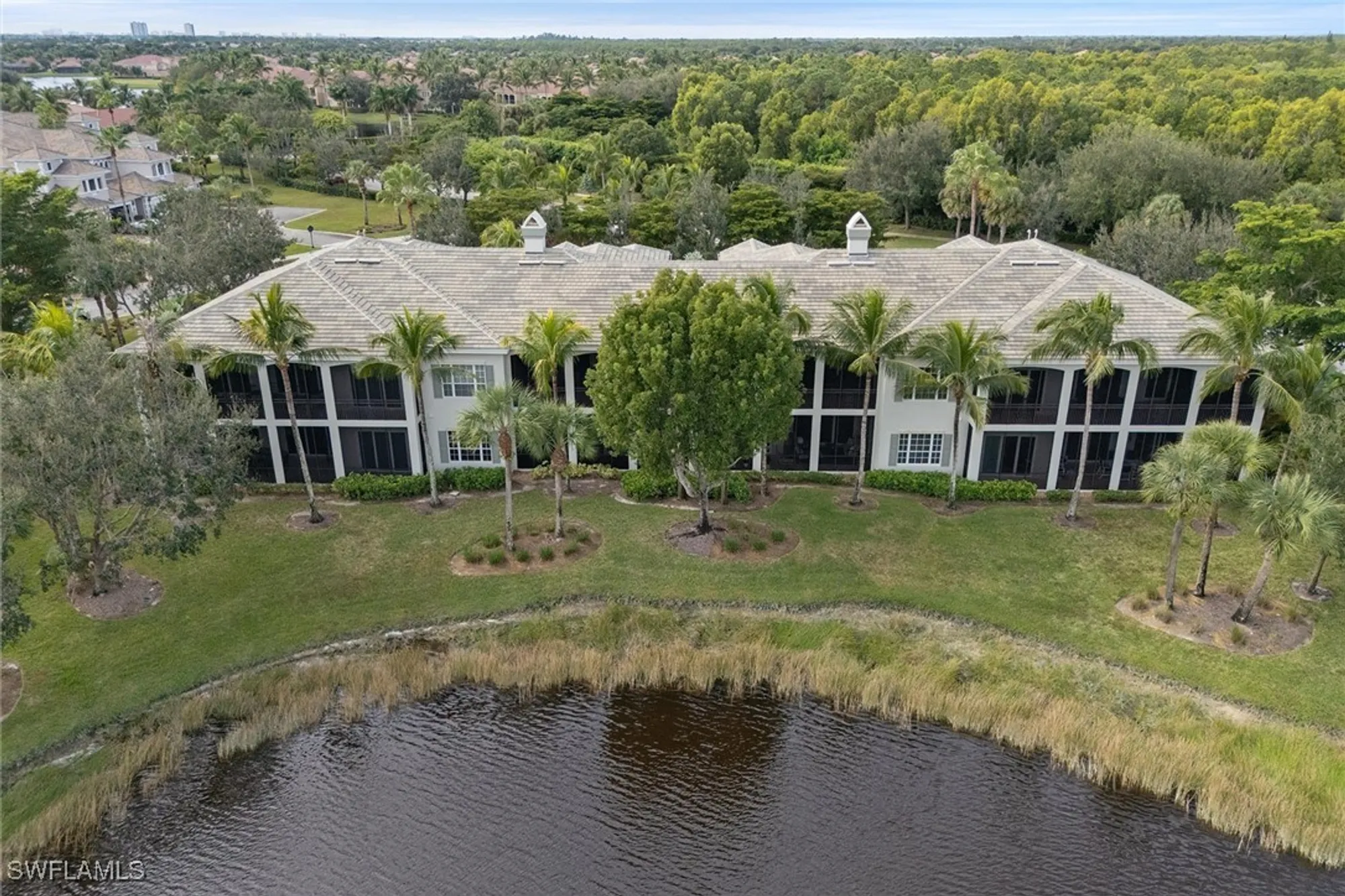 Property Slideshow image 2 of 47 | 9243 tesoro ln 102, Naples, FL, 34114