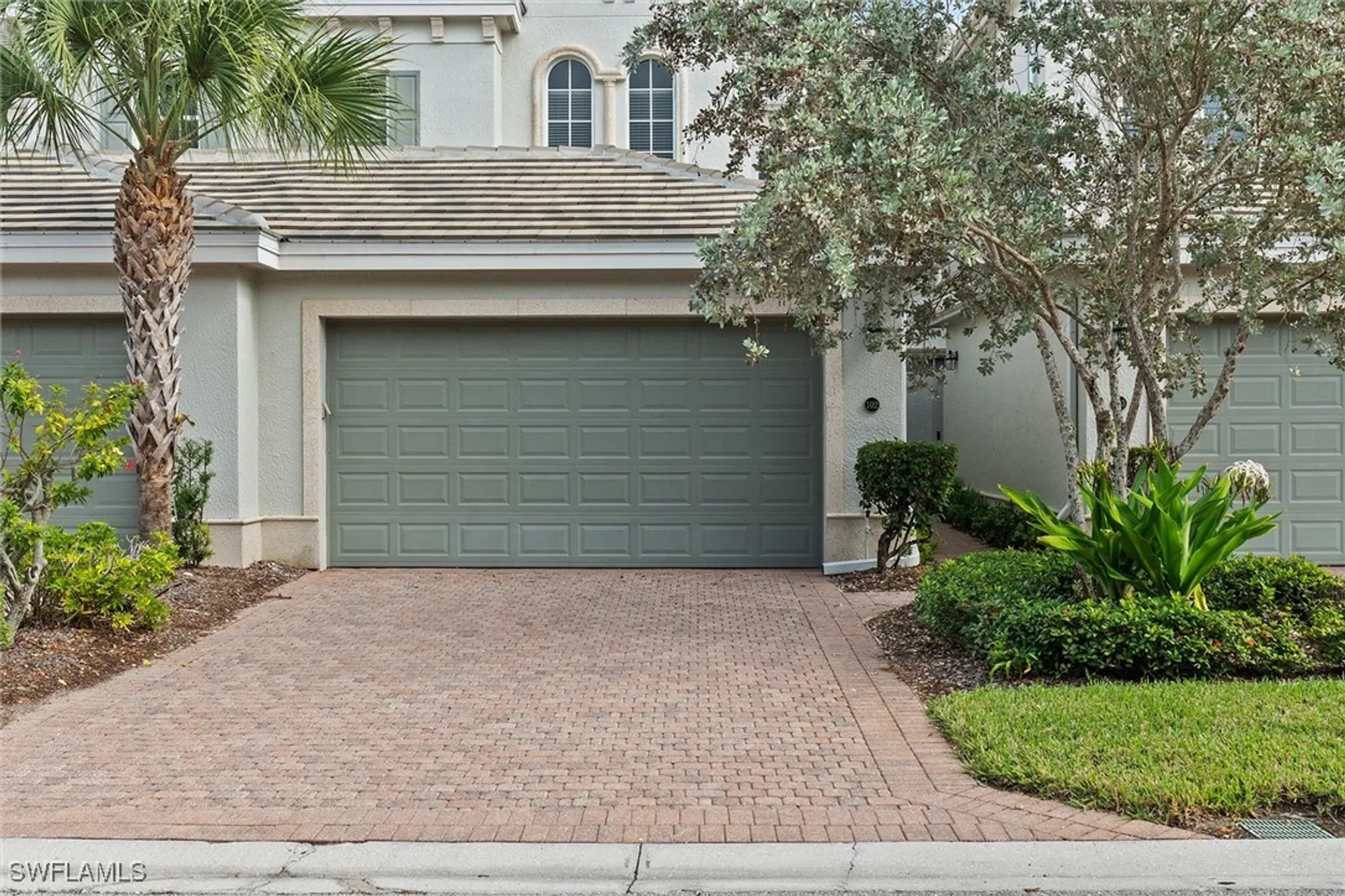 Property Slideshow image 37 of 47 | 9243 tesoro ln 102, Naples, FL, 34114