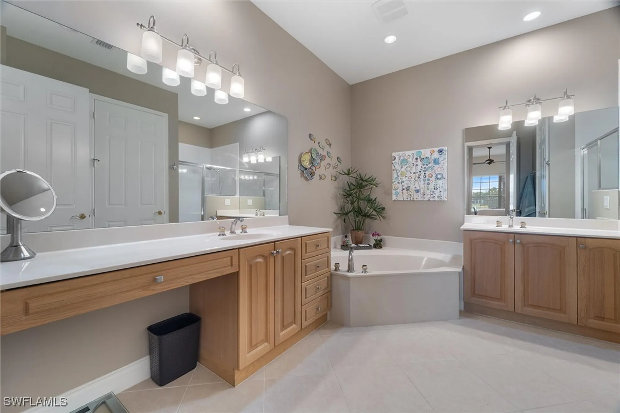 Property Slideshow image 30 of 47 | 9243 tesoro ln 102, Naples, FL, 34114