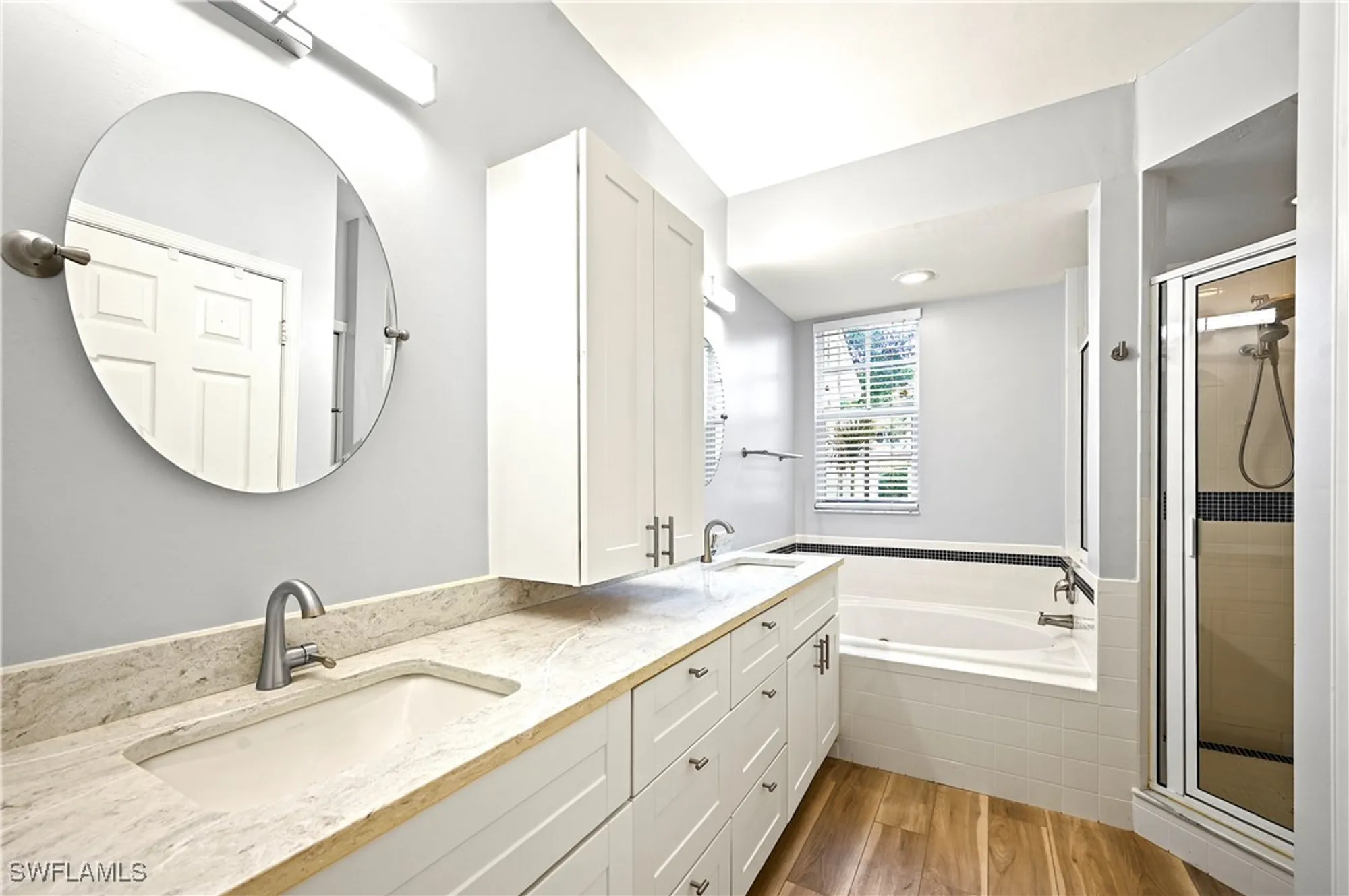 Property Slideshow image 25 of 42 | 4490 riverwatch dr 102, Bonita Springs, FL, 34134