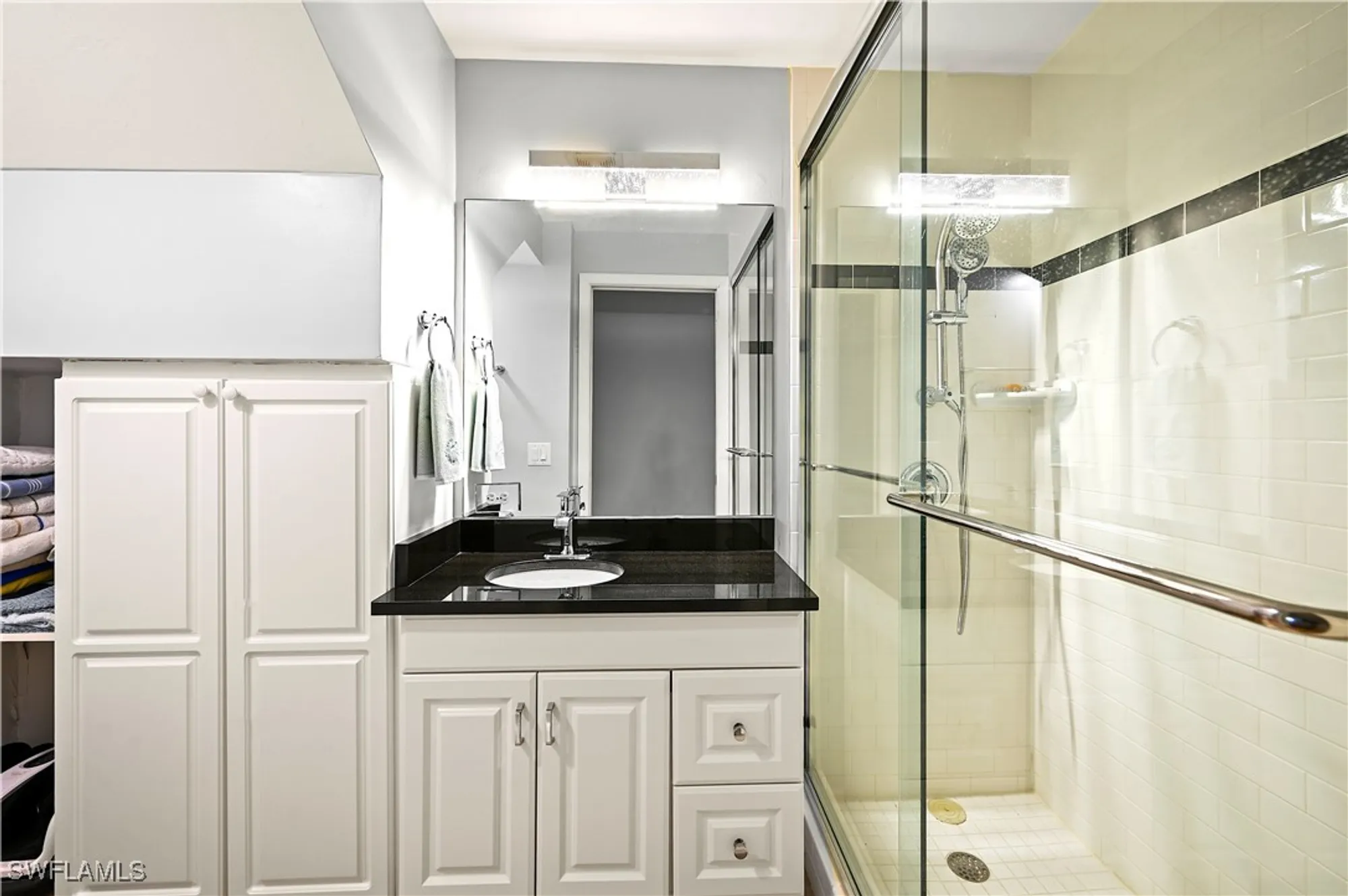 Property Slideshow image 27 of 42 | 4490 riverwatch dr 102, Bonita Springs, FL, 34134