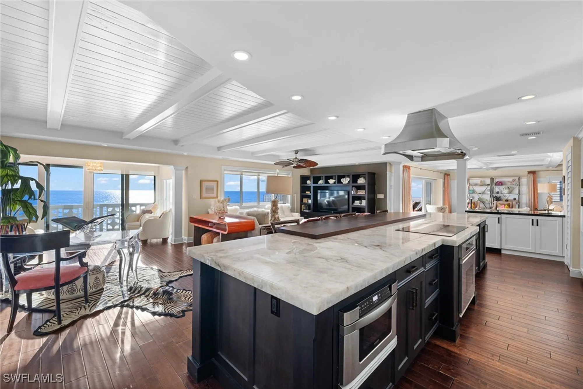 Property Slideshow image 14 of 40 | 3401 gulf shore blvd ph c, Naples, FL, 34103