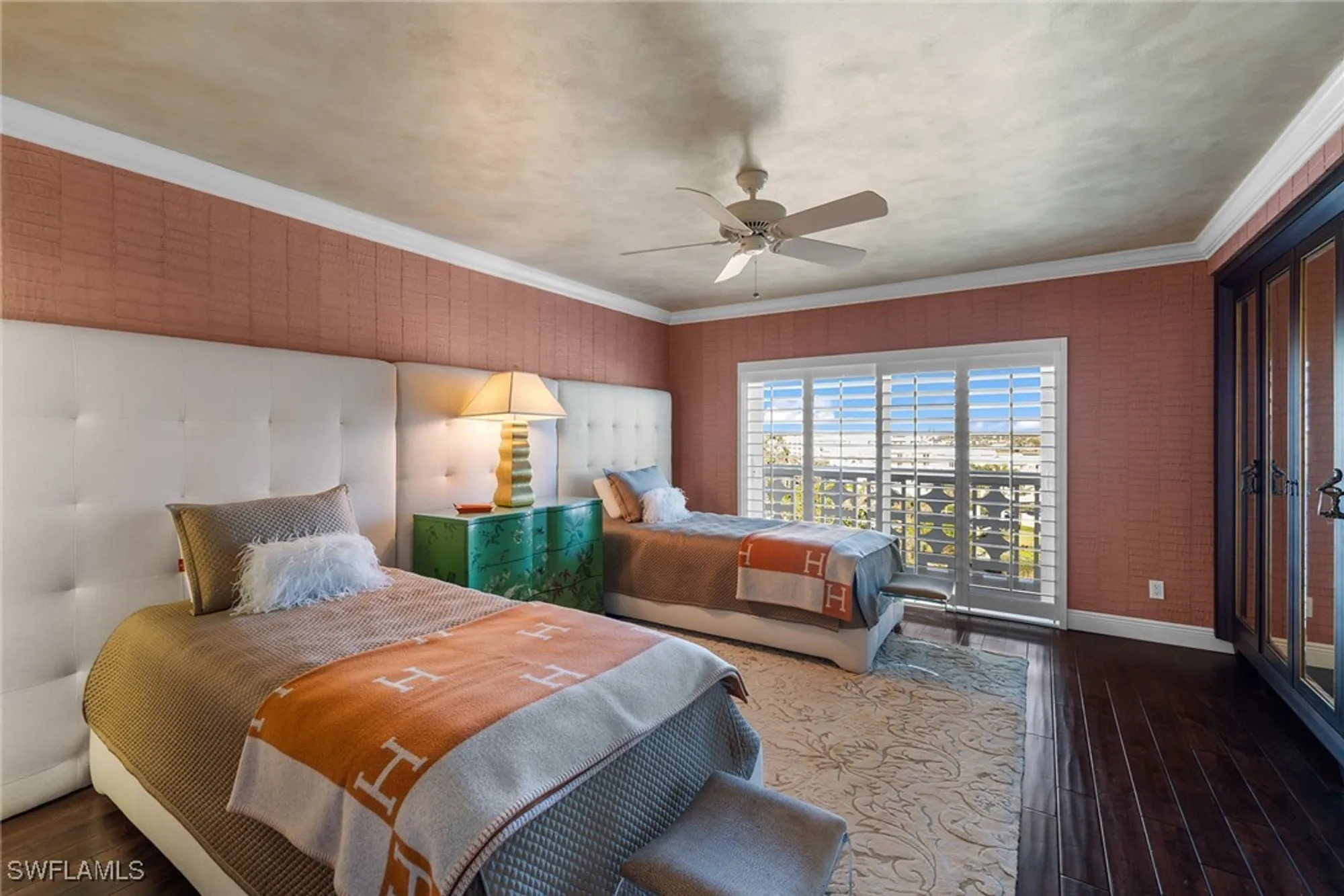 Property Slideshow image 21 of 40 | 3401 gulf shore blvd ph c, Naples, FL, 34103
