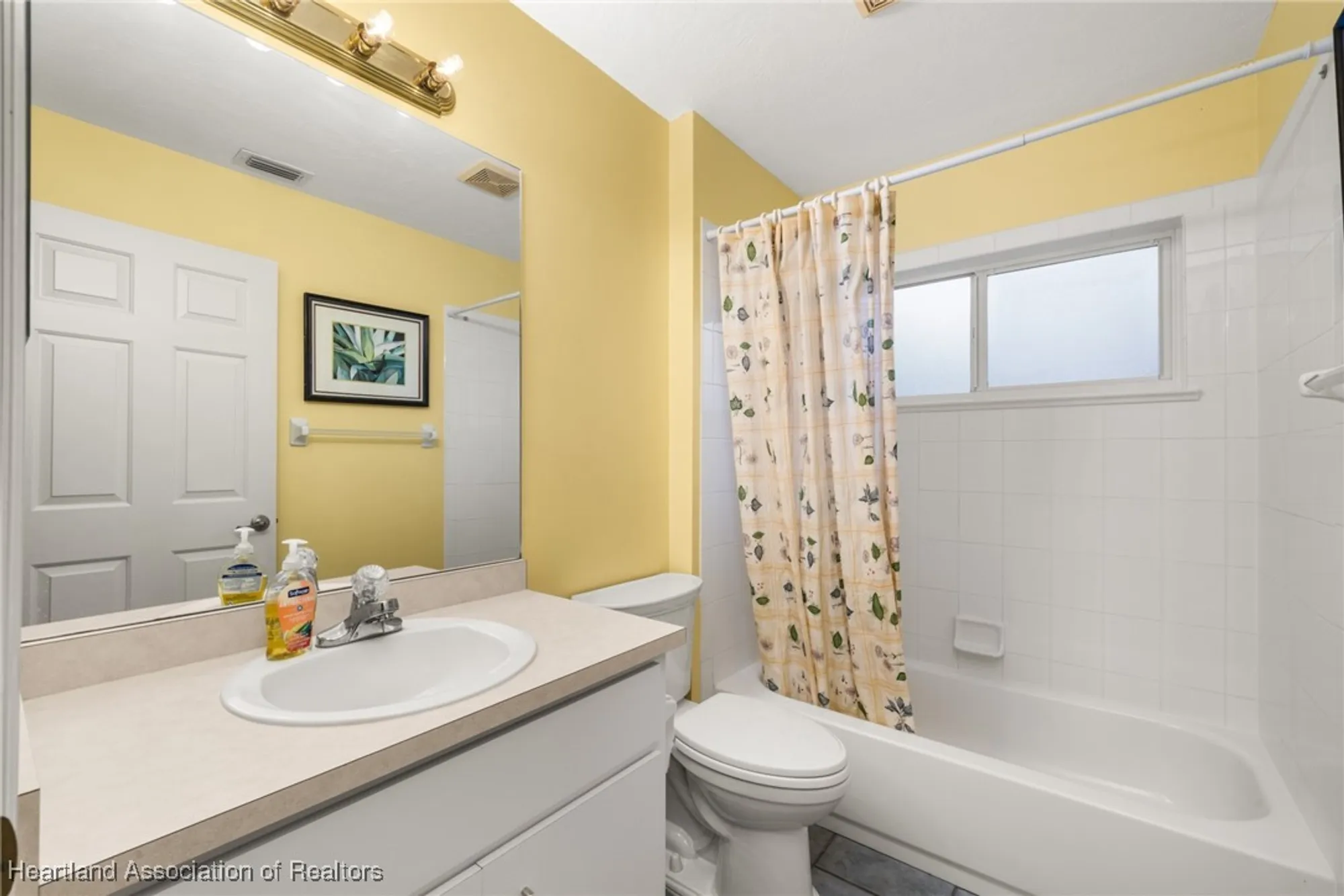 Property Slideshow image 26 of 47 | 4008 carter creek dr, Avon Park, FL, 33825