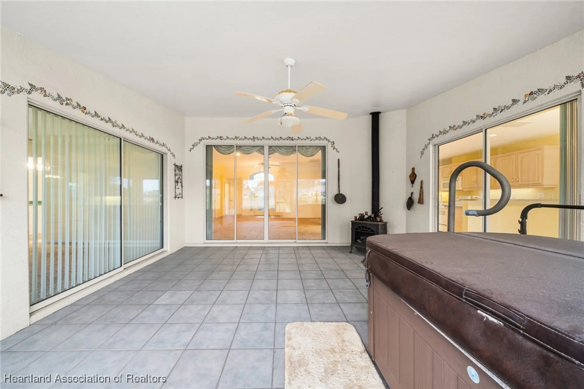 Property Slideshow image 36 of 47 | 4008 carter creek dr, Avon Park, FL, 33825