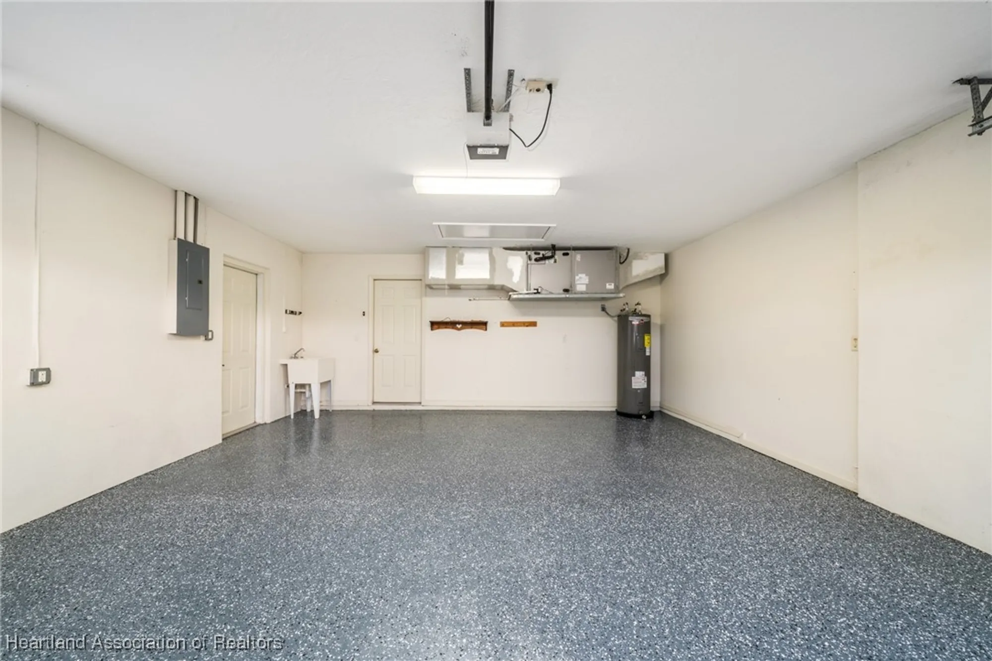 Property Slideshow image 39 of 47 | 4008 carter creek dr, Avon Park, FL, 33825