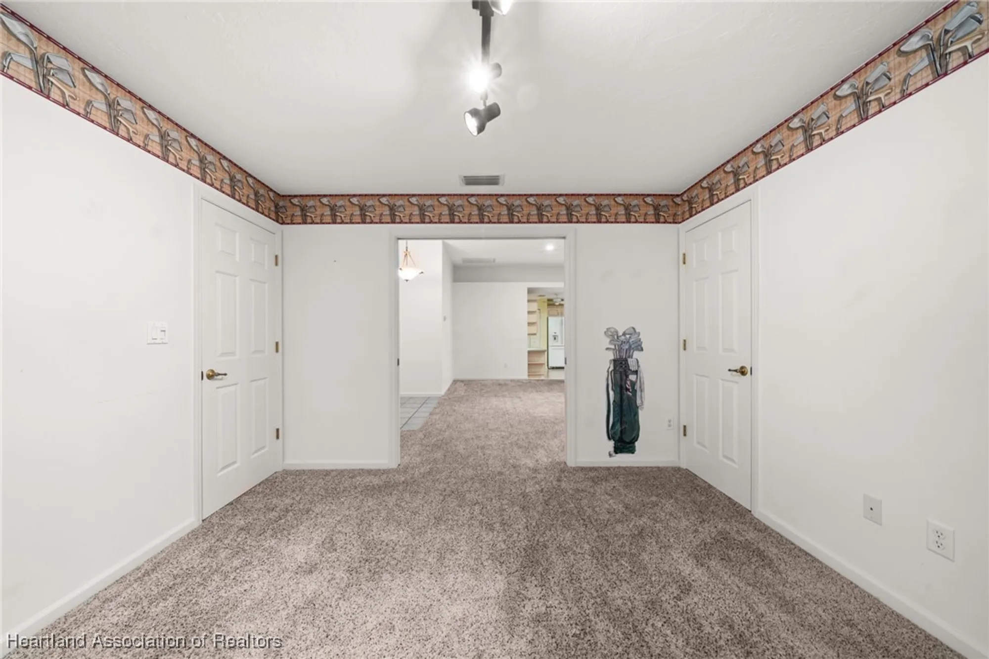 Property Slideshow image 33 of 47 | 4008 carter creek dr, Avon Park, FL, 33825