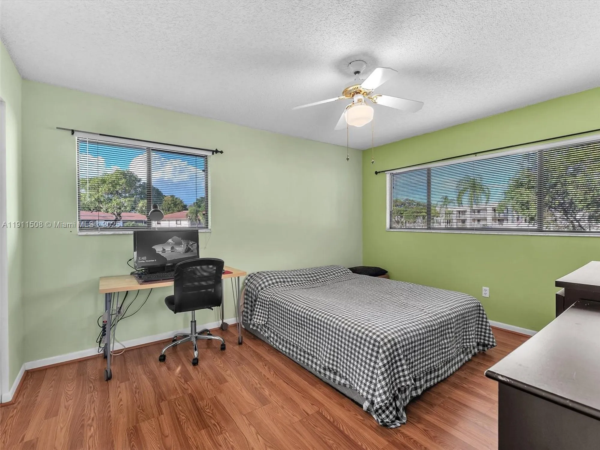 Property Slideshow image 10 of 28 | 10415 e clairmont cir # 212, Tamarac, FL, 33321