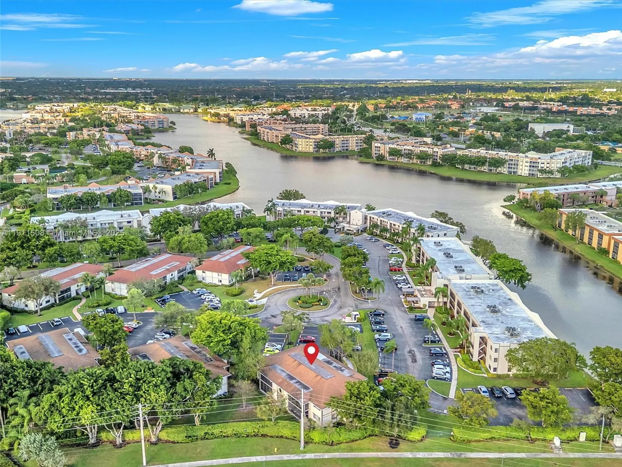 Property Slideshow image 24 of 28 | 10415 e clairmont cir # 212, Tamarac, FL, 33321