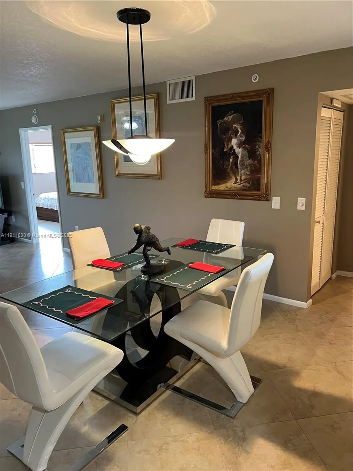 Property Slideshow image 9 of 29 | 12550 sw 15th st 307e, Pembroke Pines, FL, 33027