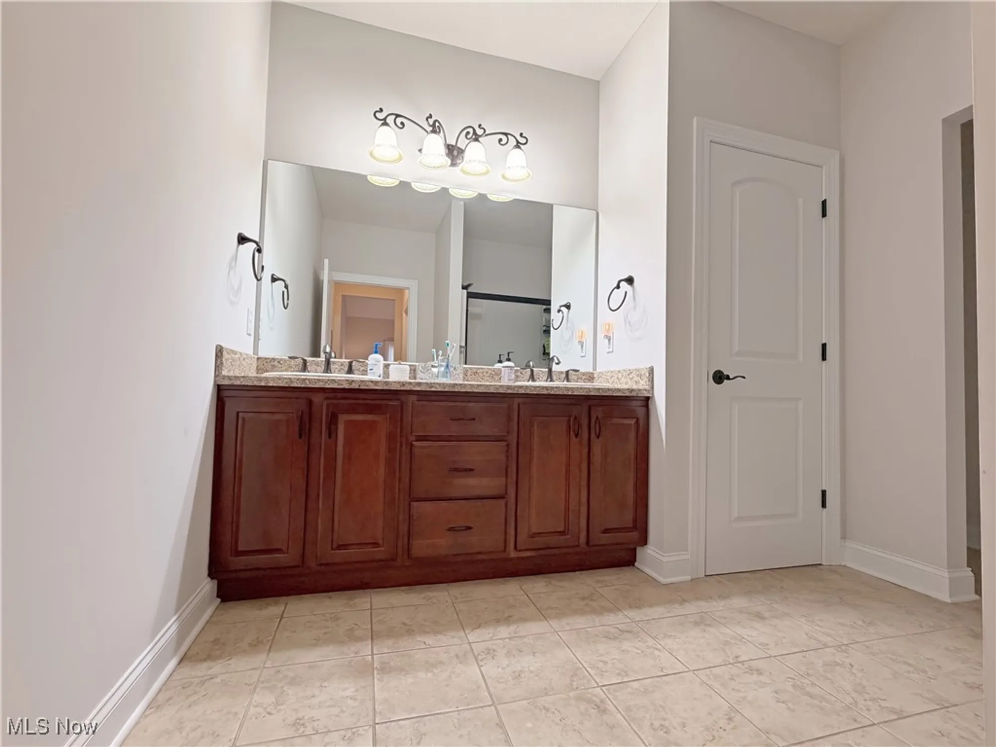 Property Slideshow image 14 of 23 | 8607 alexis dr, Macedonia, OH, 44056