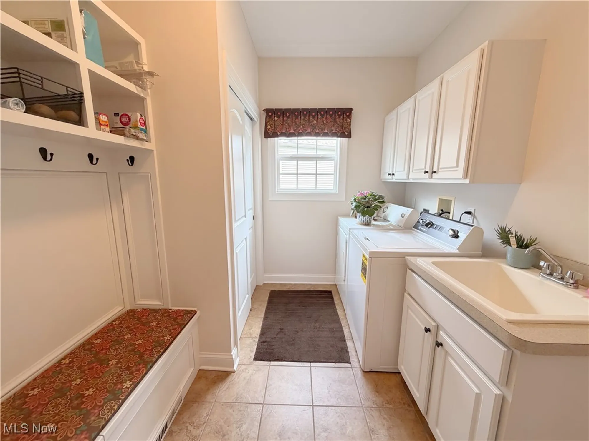 Property Slideshow image 16 of 23 | 8607 alexis dr, Macedonia, OH, 44056