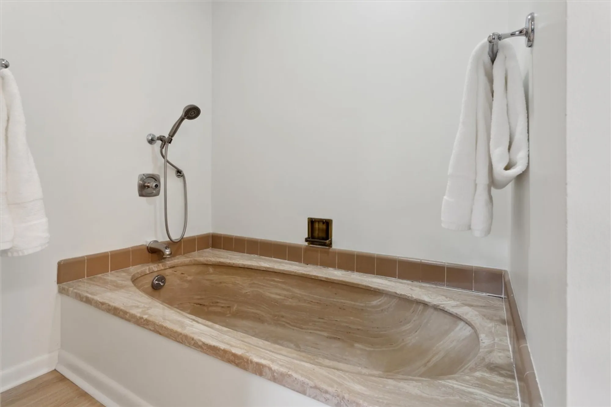 Property Slideshow image 33 of 48 | 24 mile crse, Williamsburg, VA, 23185