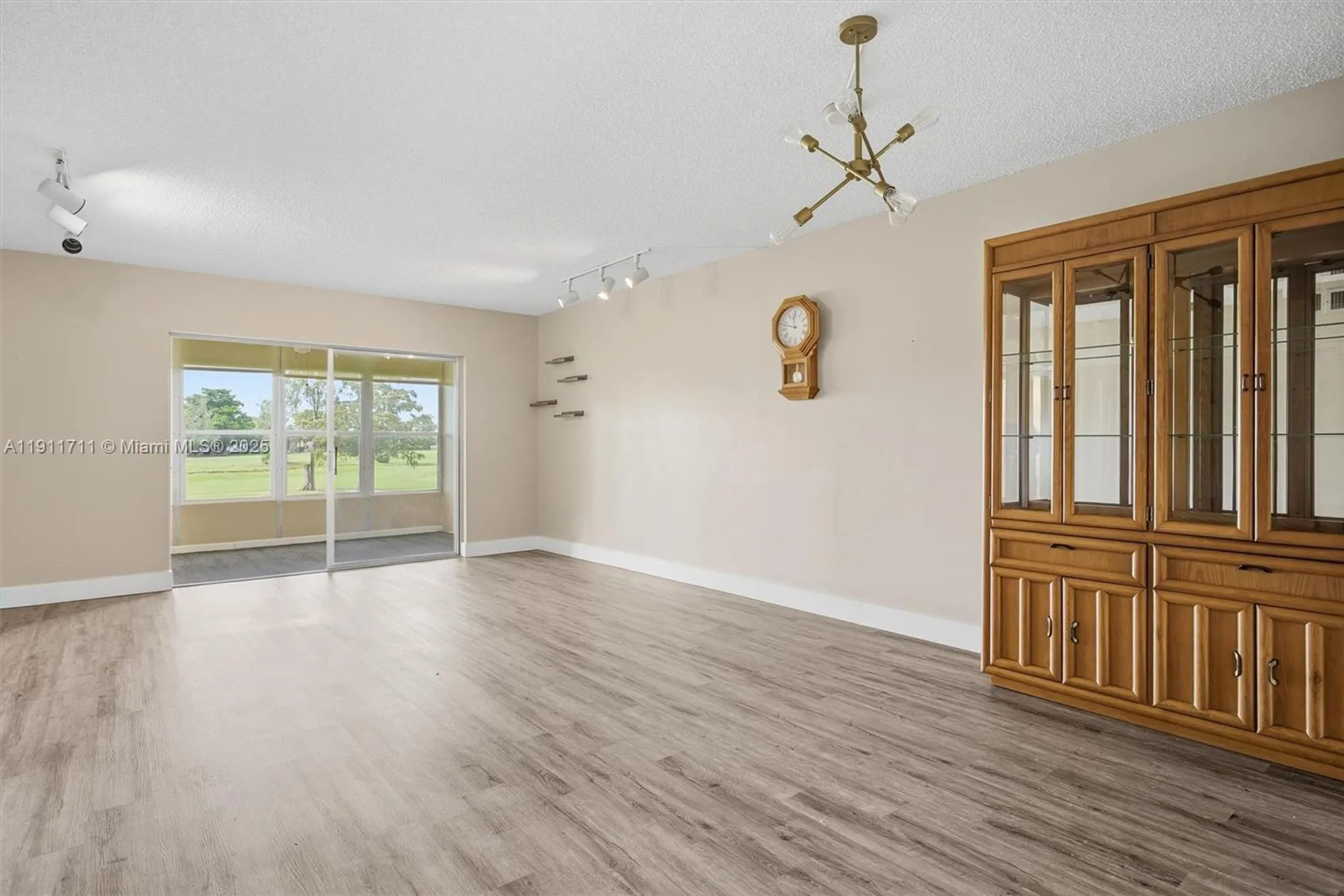 Property Slideshow image 1 of 34 | 1035 country club dr 208, Margate, FL, 33063
