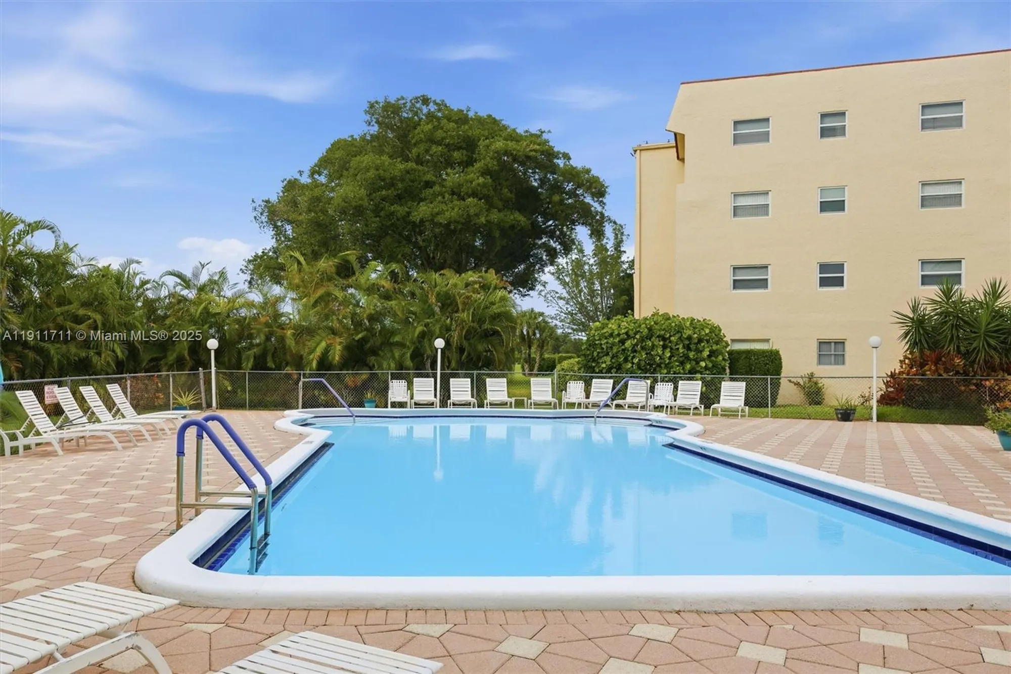 Property Slideshow image 33 of 34 | 1035 country club dr 208, Margate, FL, 33063